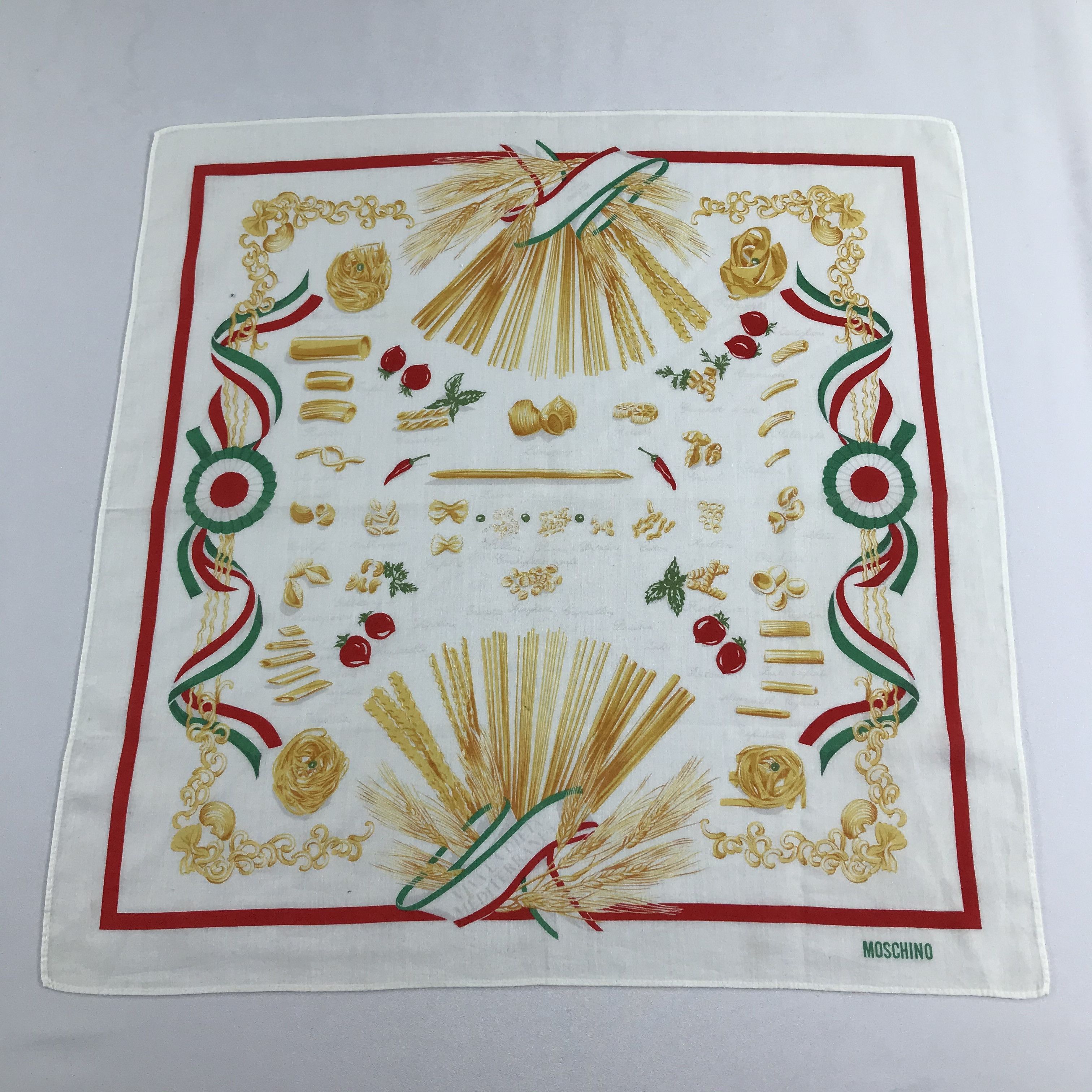 Moschino Moschino Handkerchief Neckerchief Bandana H1181 Size ONE SIZE - 1 Thumbnail