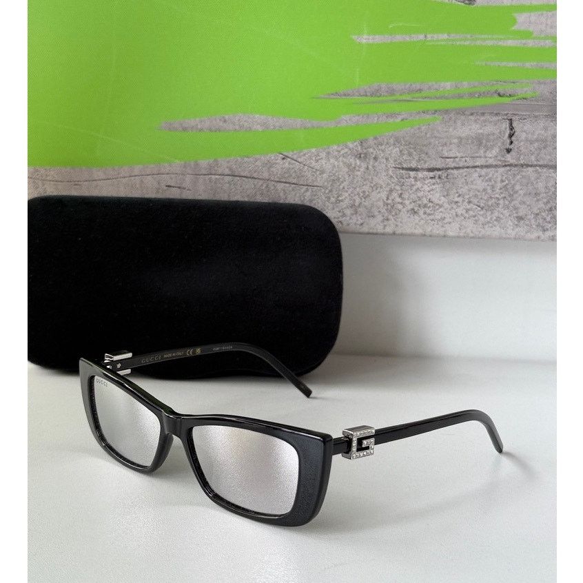 Gucci NEW Gucci GG1681S Black Silver Mirror Cat Eye Sunglasses Size ONE SIZE - 1 Thumbnail