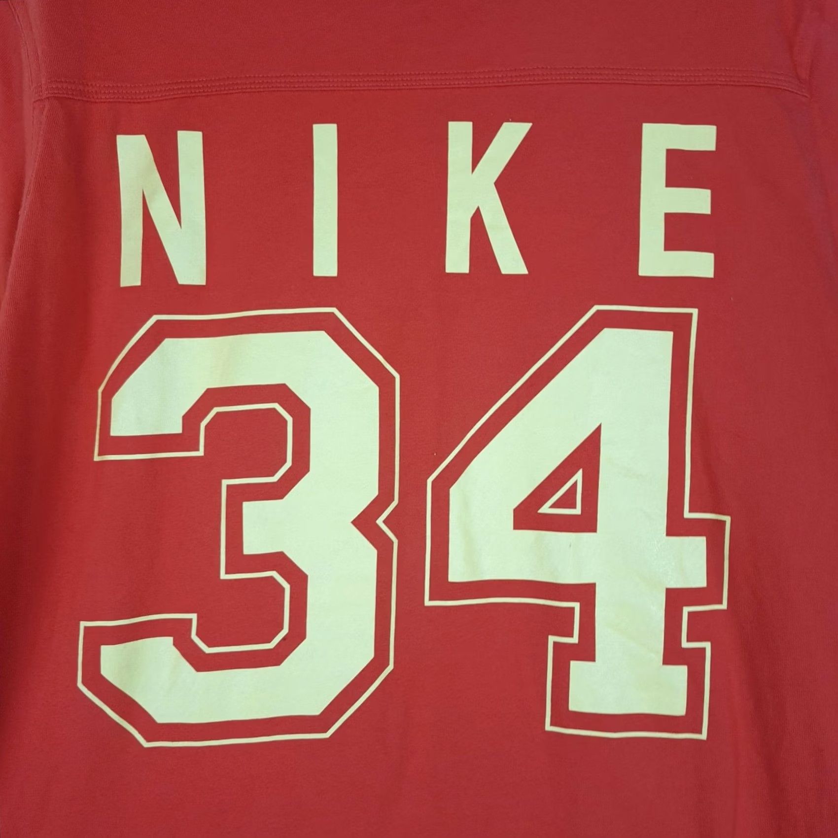 Nike Nike Shirt Mens XL Red NIKE 34 Football Jersey Graphic Tee Top Vintage No 608919-602 Size US XL / EU 56 / 4 - 6 Thumbnail