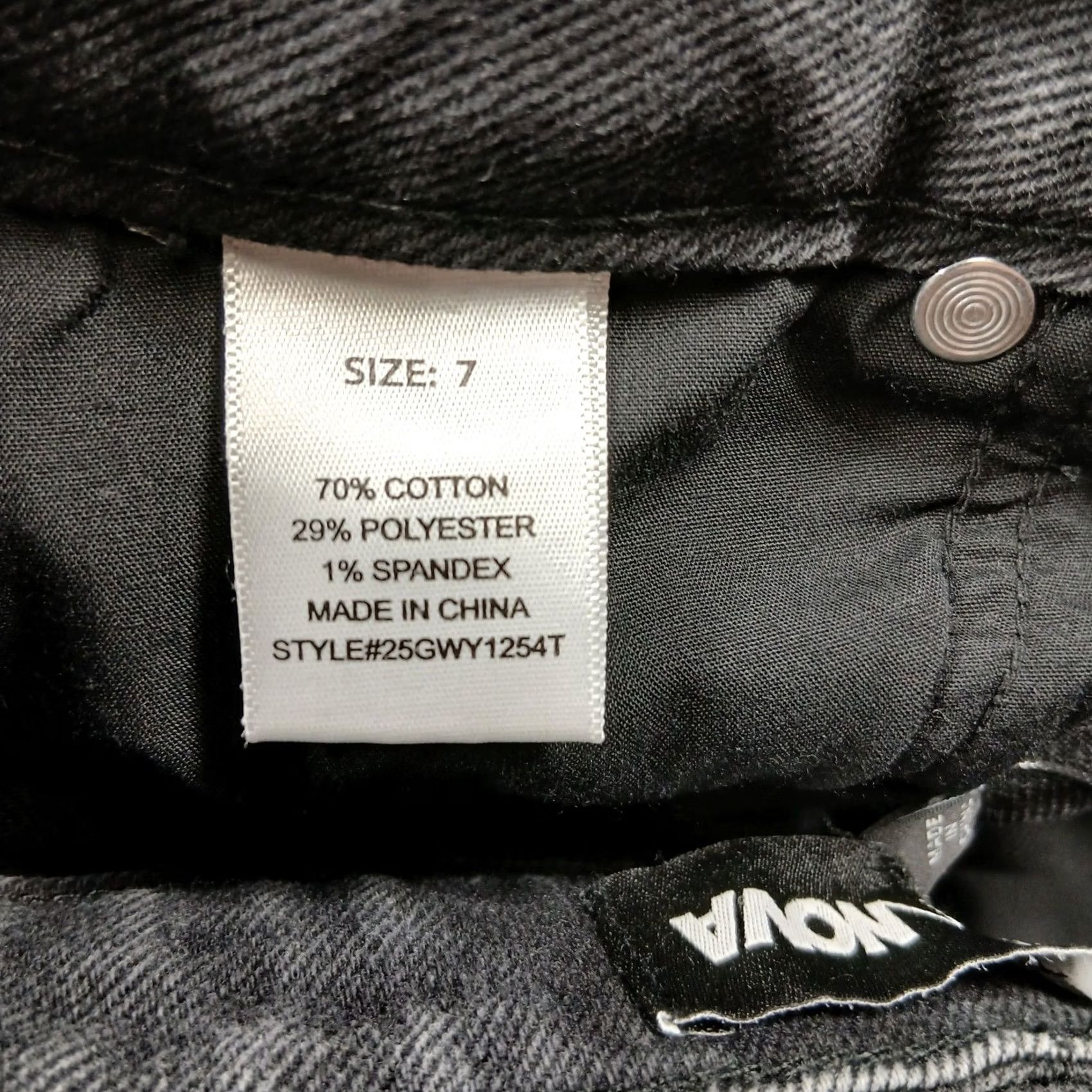 Fashion Nova Fashion Nova Tall Bonafide Basic Straight Leg Jeans 7 High Rise NWT Black Wash Denim 36" Inseam Womens Jeans Size 28" / US 6 / IT 42 - 5 Thumbnail