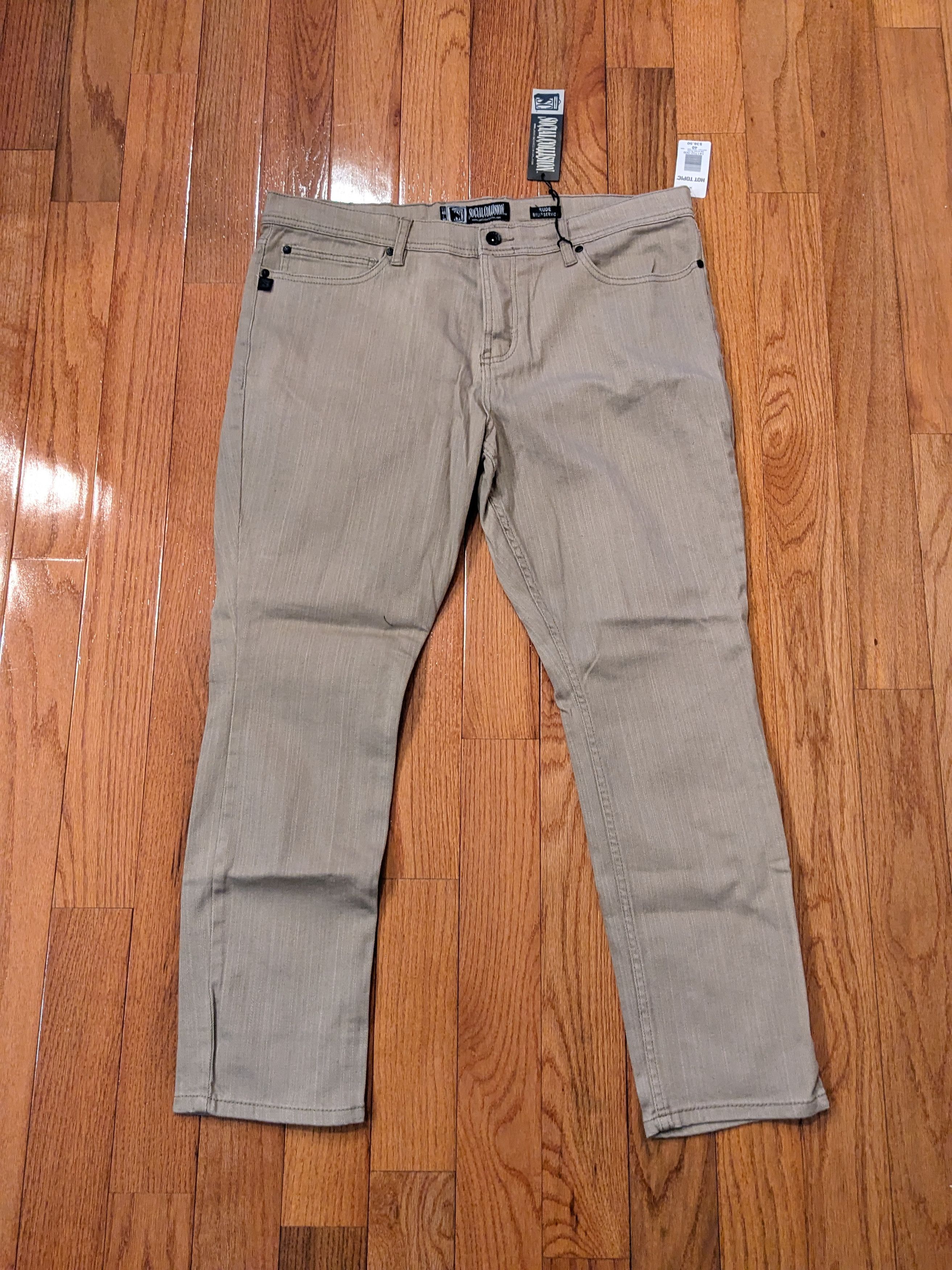 Designer × Hot Topic Social Collision Hot Topic 40x30 Rude Low Rise Skinny Leg Size US 40 / EU 56 - 1 Thumbnail