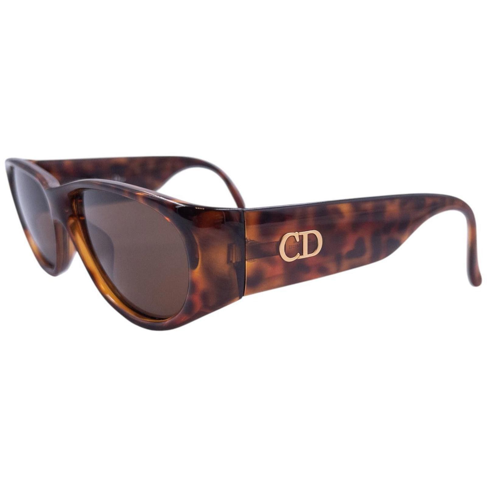Dior Vintage Dior Tortoise Shell Sunglasses Size ONE SIZE - 1 Thumbnail