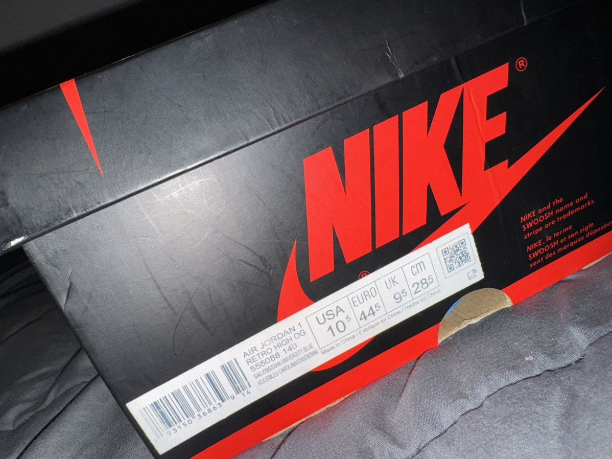 Jordan Brand Jordan 1 Obsidian Size US 10.5 / EU 43-44 - 7 Thumbnail