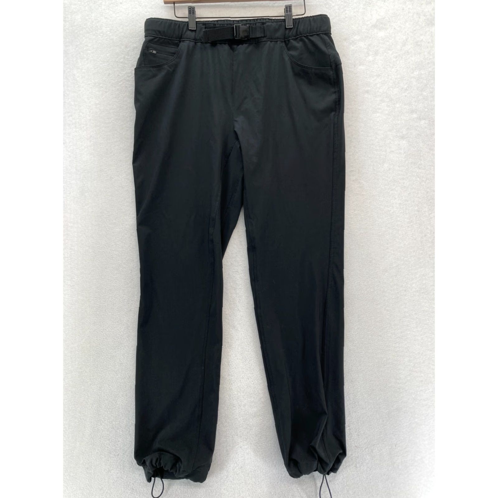 Eddie Bauer Eddie Bauer Travex Hiking Pants Women's 12 Black Stretch Belted Ankle Hiking Pants Regular Inseam 30in Black Size 34" / US 12 / IT 48 - 2 Thumbnail