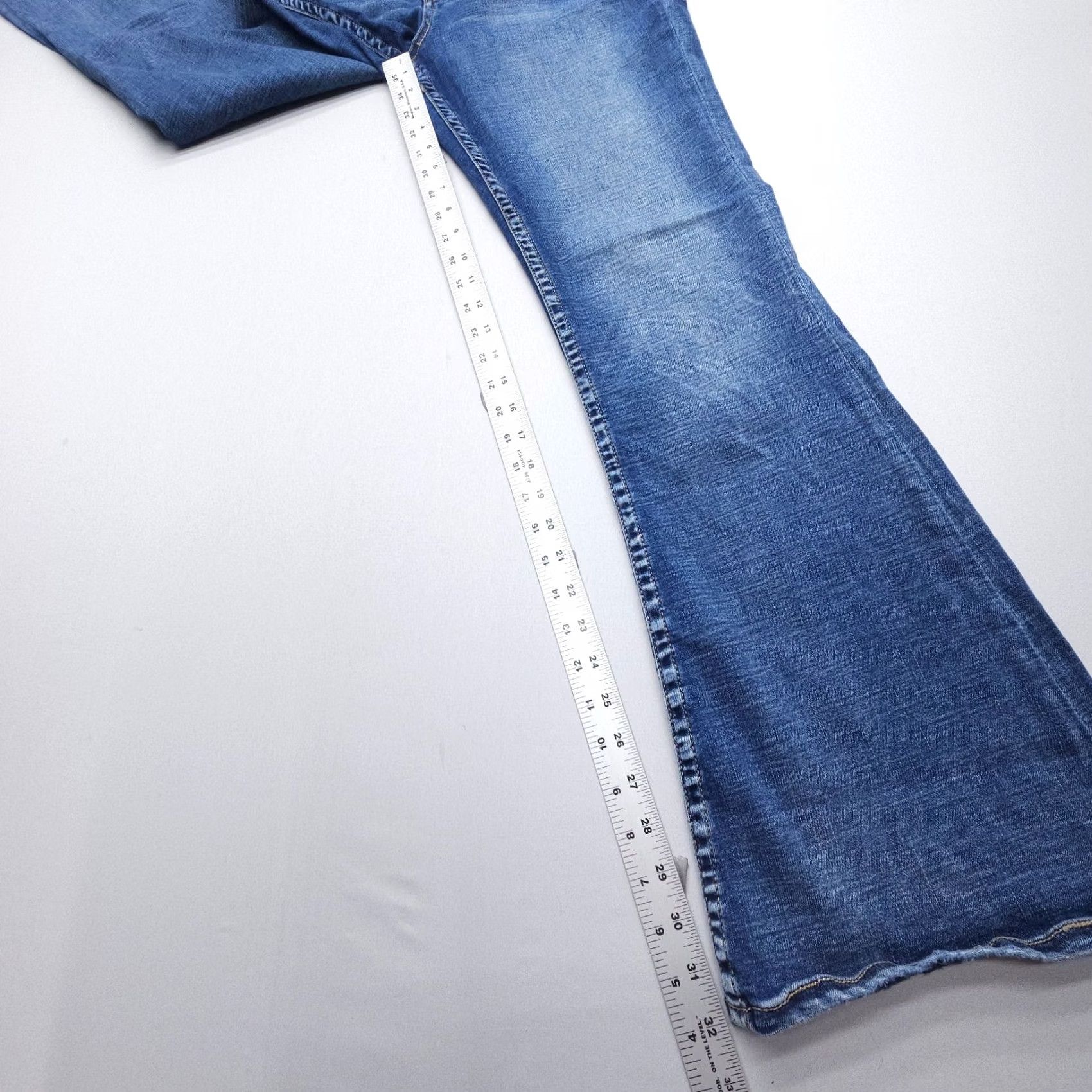 Vintage Buckle BKE Payton Flare Jeans Blue Boho Mid Rise Stretch Bell Size 30 x 33.5 Women Size 30" / US 8 / IT 44 - 6 Thumbnail