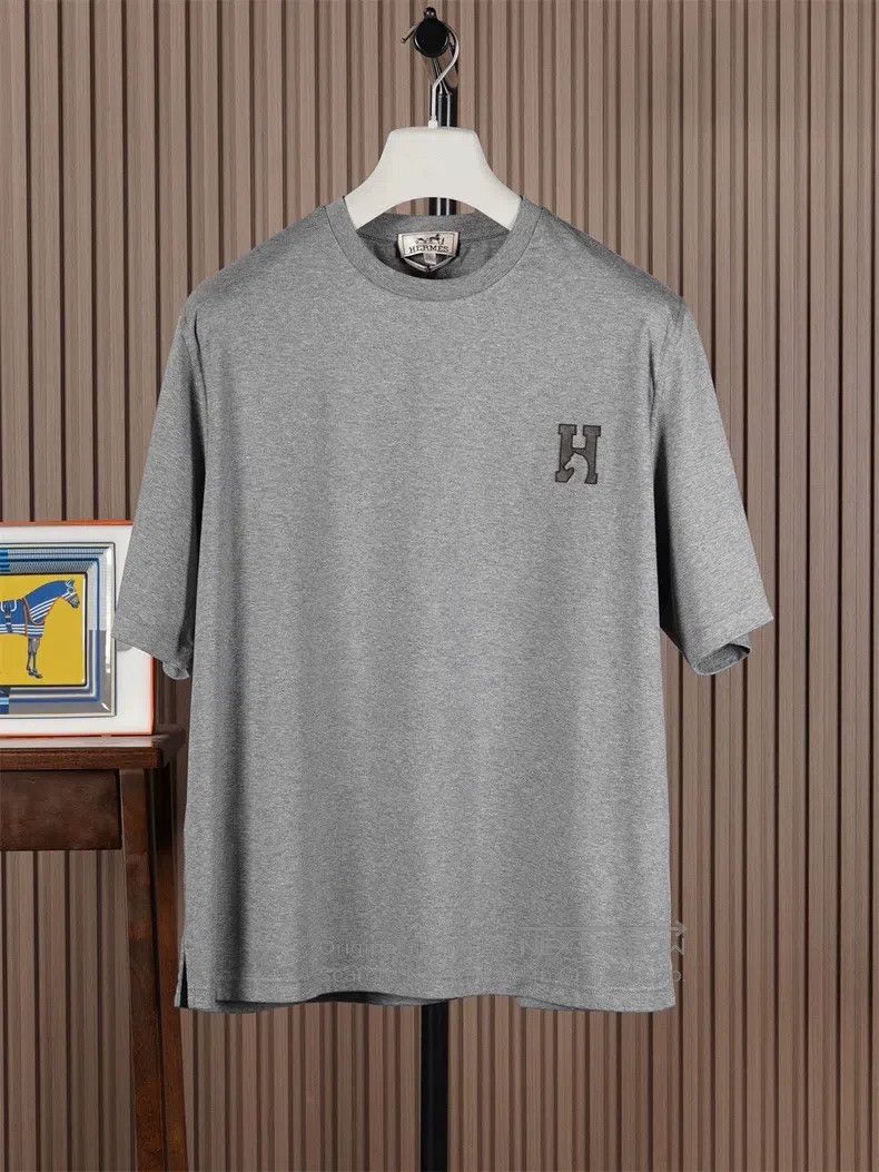 Hermes Hermes Grey Round Neck Short Sleeve T-Shirt | Grailed