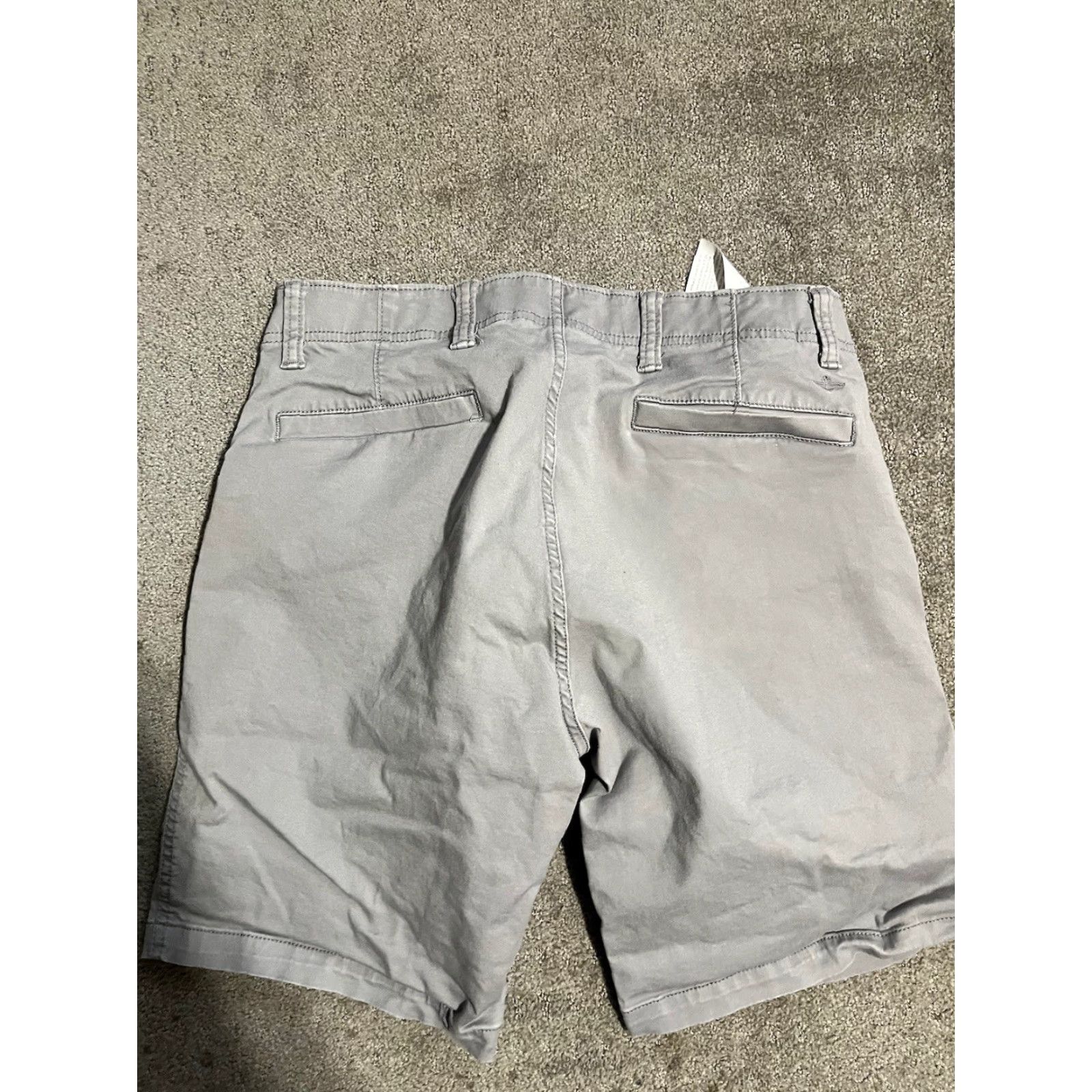 Dockers Dockers Men Shorts Bermuda 32 Gray Solid Cotton Pockets Casual Classic Size US 32 / EU 48 - 2 Thumbnail