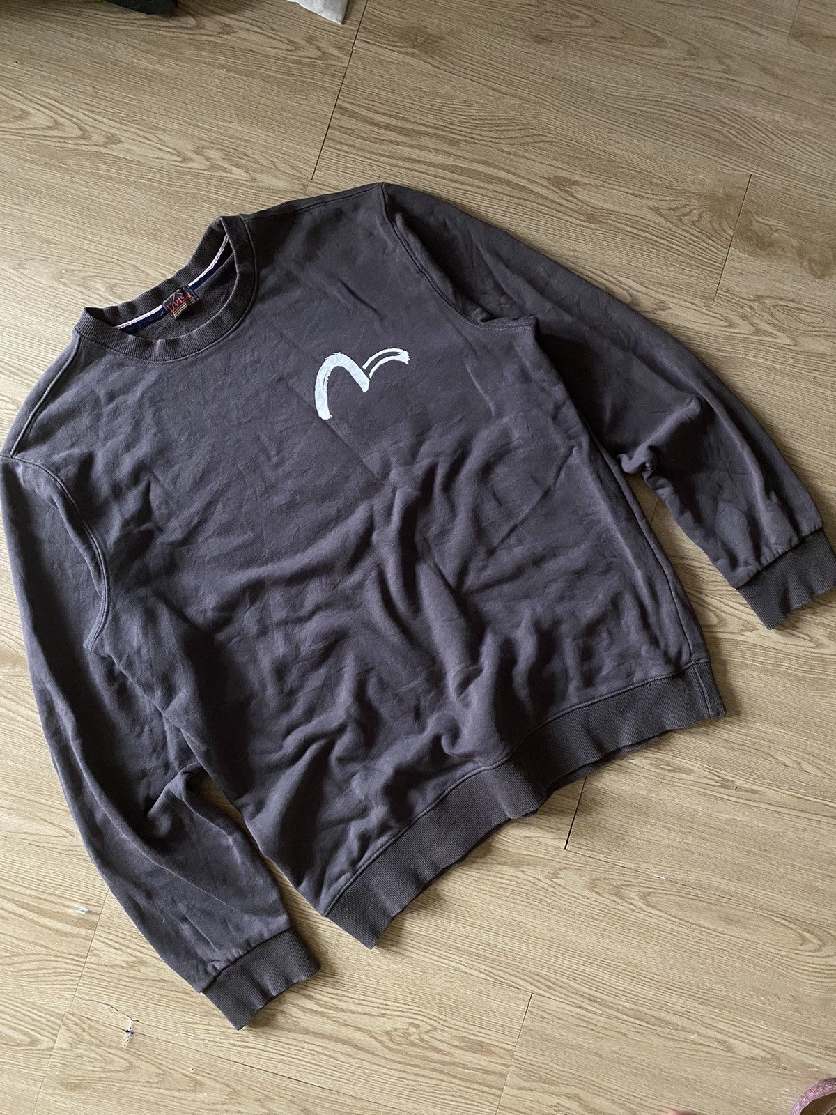 Japanese Brand Back Printed Logo Evisu Distressed Crewneck Size US L / EU 52-54 / 3 - 1 Thumbnail