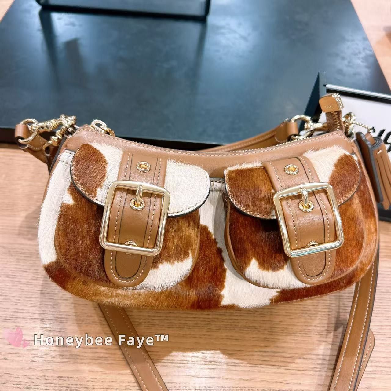 Coach Ashton Shoulder Bag In Haircalf With Cow Print CDW47 Size ONE SIZE - 3 Thumbnail