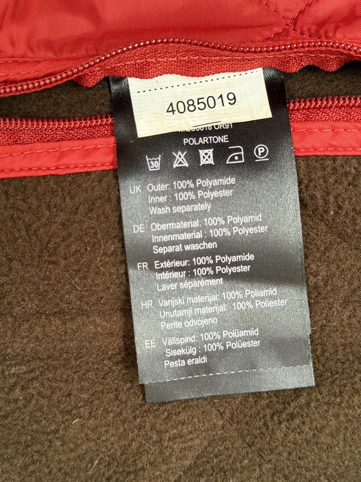 Barbour Barbour x Pantone Limited Edition Quilted Fleece Jacket Size US M / EU 48-50 / 2 - 12 Thumbnail