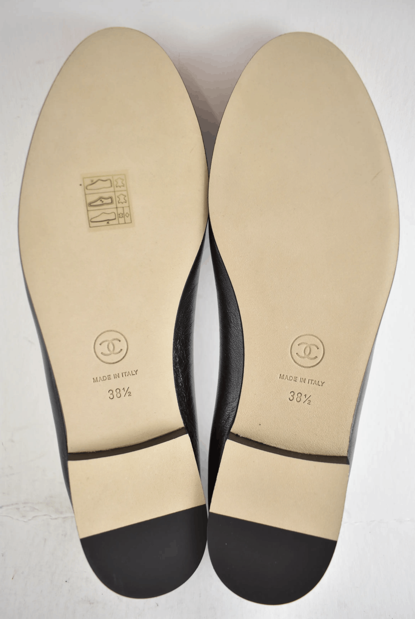 Chanel 26S Red Leather CC Logo Classic Ballet Ballerina Flat 38.5 Size US 8.5 / IT 38.5 - 20 Thumbnail