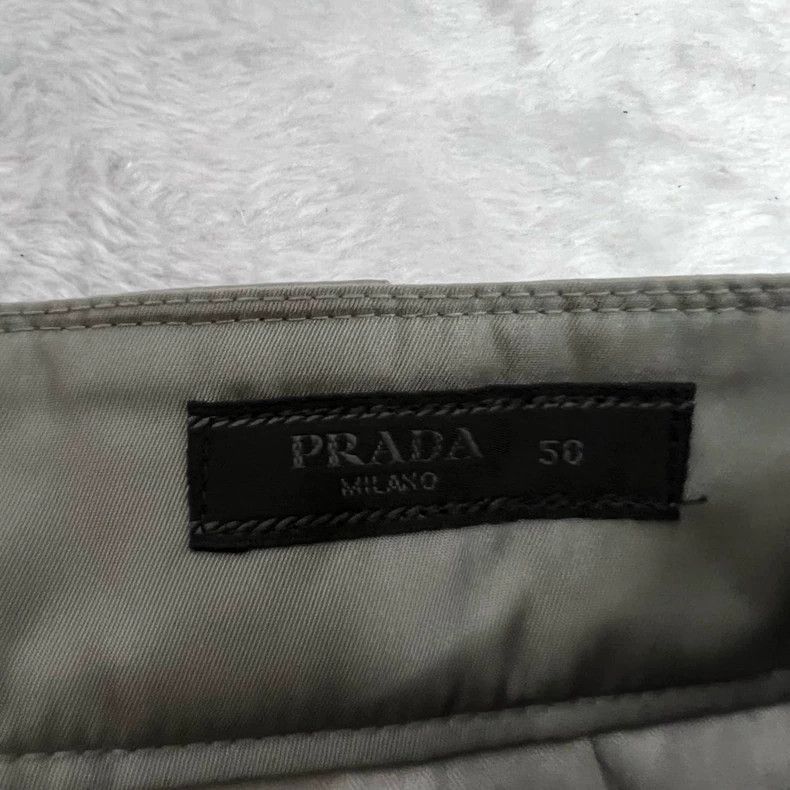 Prada PRADA Gray Triangle Logo Shorts Size 46 48 50-2506 Size US 44 / EU 60 - 6 Thumbnail