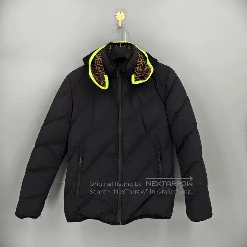 Fendi Fendi Reversible Monogram Print Down Jacket. Size US XS / EU 42 / 0 - 3 Thumbnail