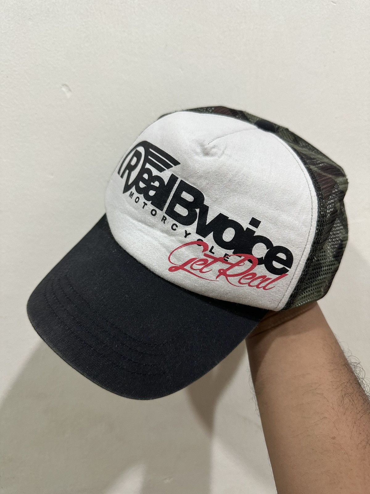 Japanese Brand VTG Realbvoice MC Camo Trucked Hat Size ONE SIZE - 1 Thumbnail