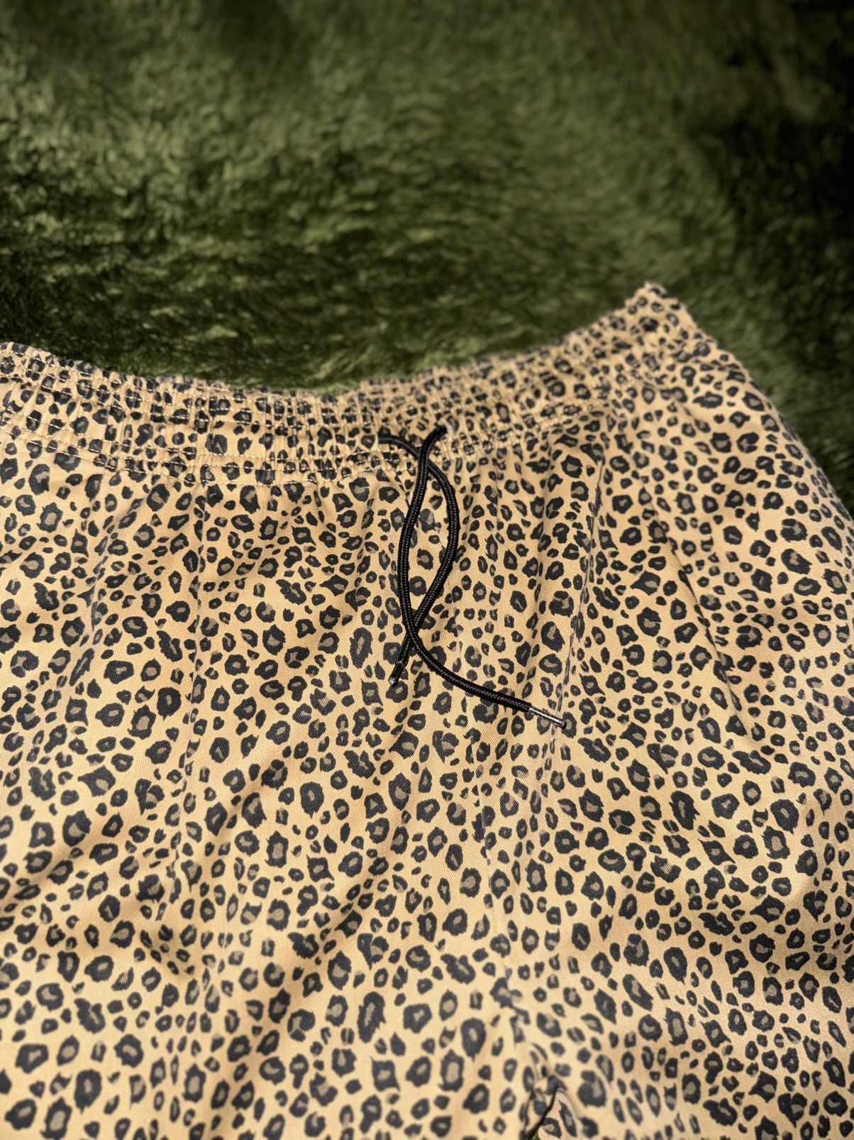Beams Japan [M] Freak’s Store Leopard Easy Shorts Size US 32 / EU 48 - 4 Thumbnail