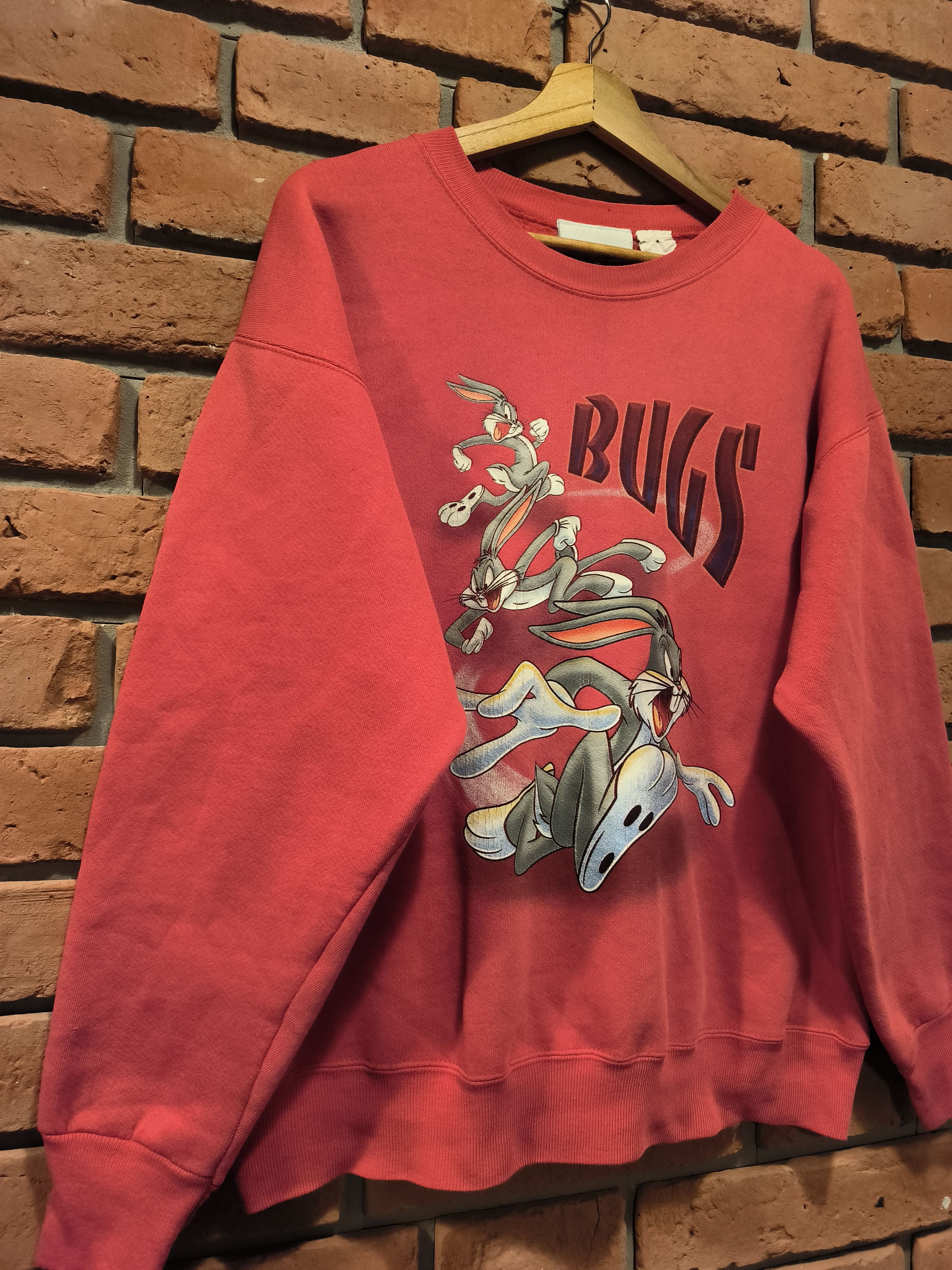 Vintage × Warner Bros Vintage 90s Warner Bros Crewneck Bugs 1997 Sweatshirt USA Size US M / EU 48-50 / 2 - 3 Thumbnail