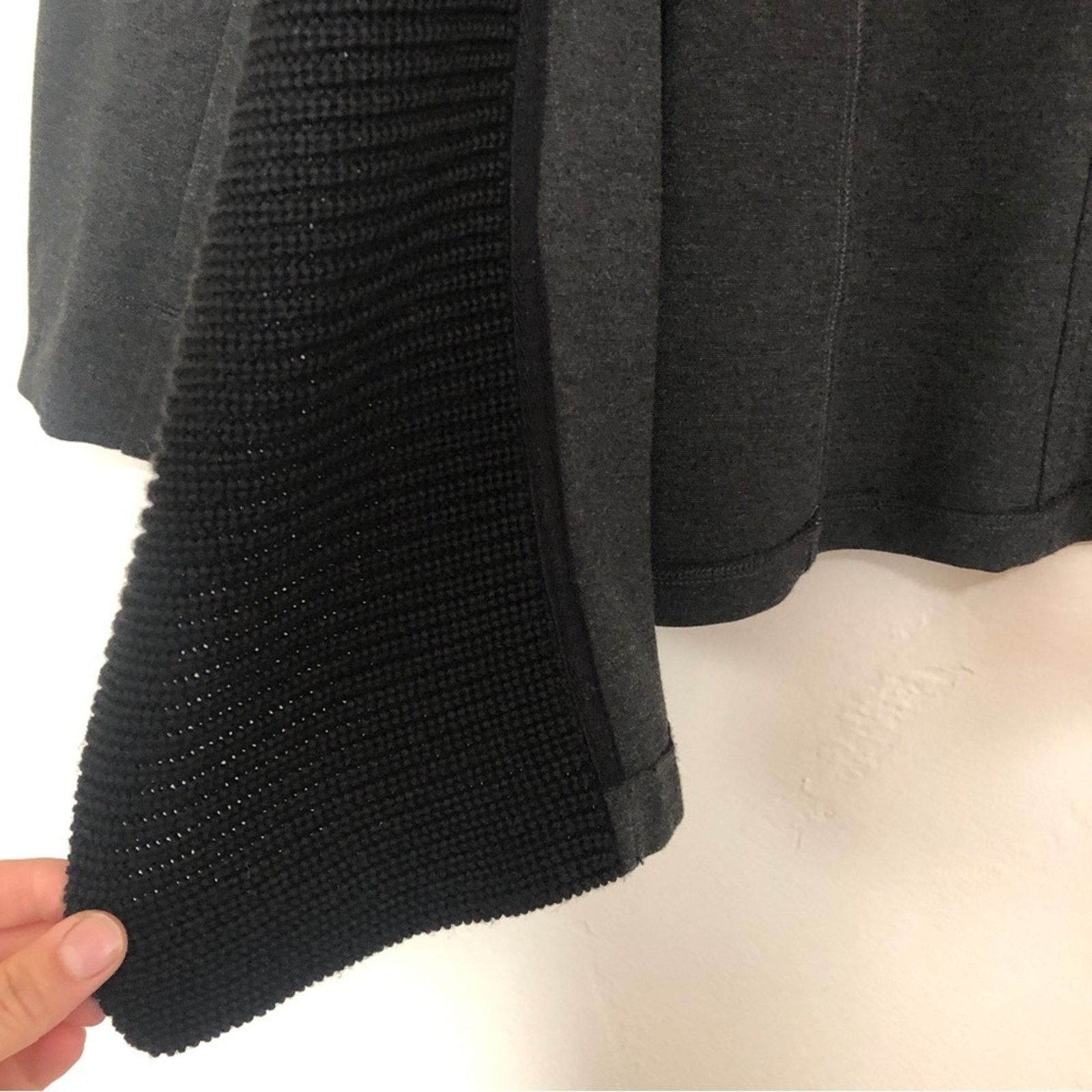 Raffinalla Gray Black Knit Draped Collar Cardigan Sweater