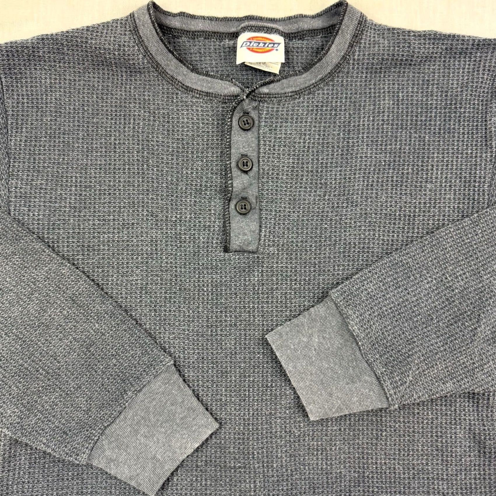Dickies VINTAGE Dickies Thermal Henley Shirt Mens XL Gray Hipster Grunge USA 90s Shirt Size US XL / EU 56 / 4 - 2 Thumbnail