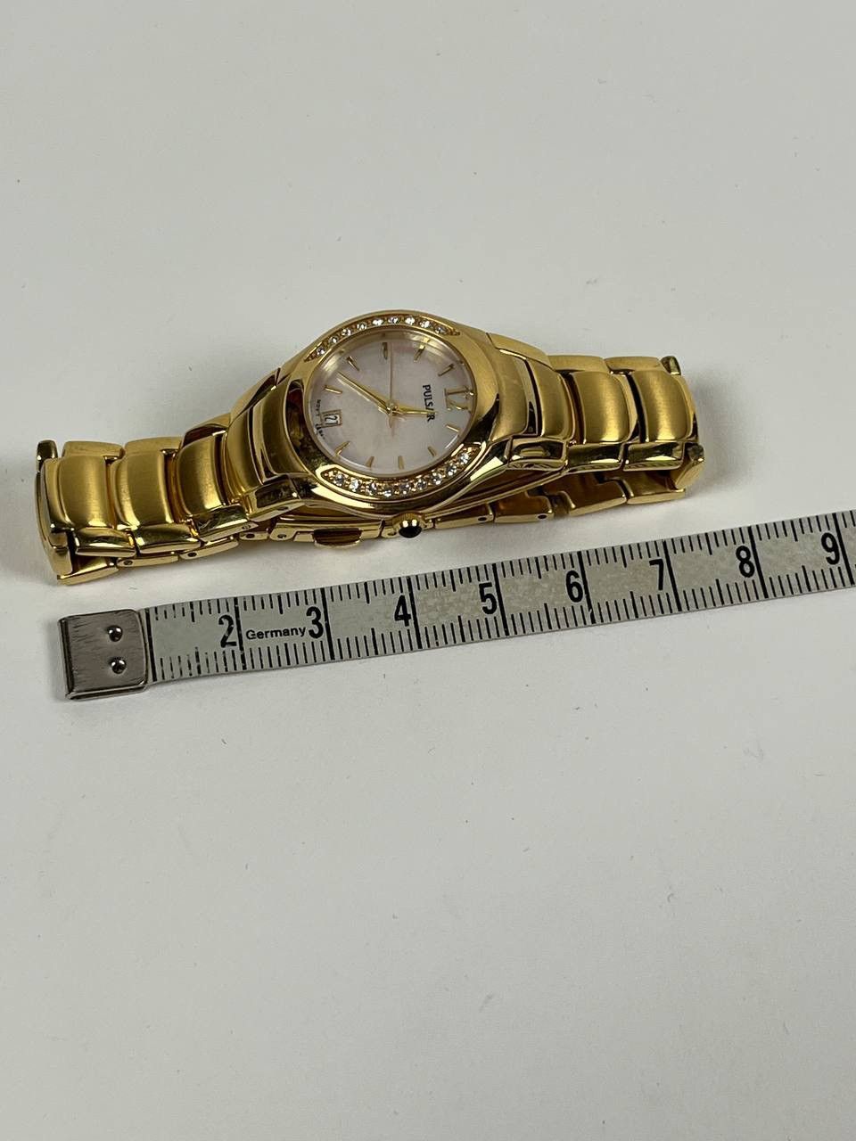 Pulsar × Seiko × Swarovski Pulsar Seiko VX82-X316 Women's Gold Swarowski Diamonds Watch Size ONE SIZE - 8 Thumbnail