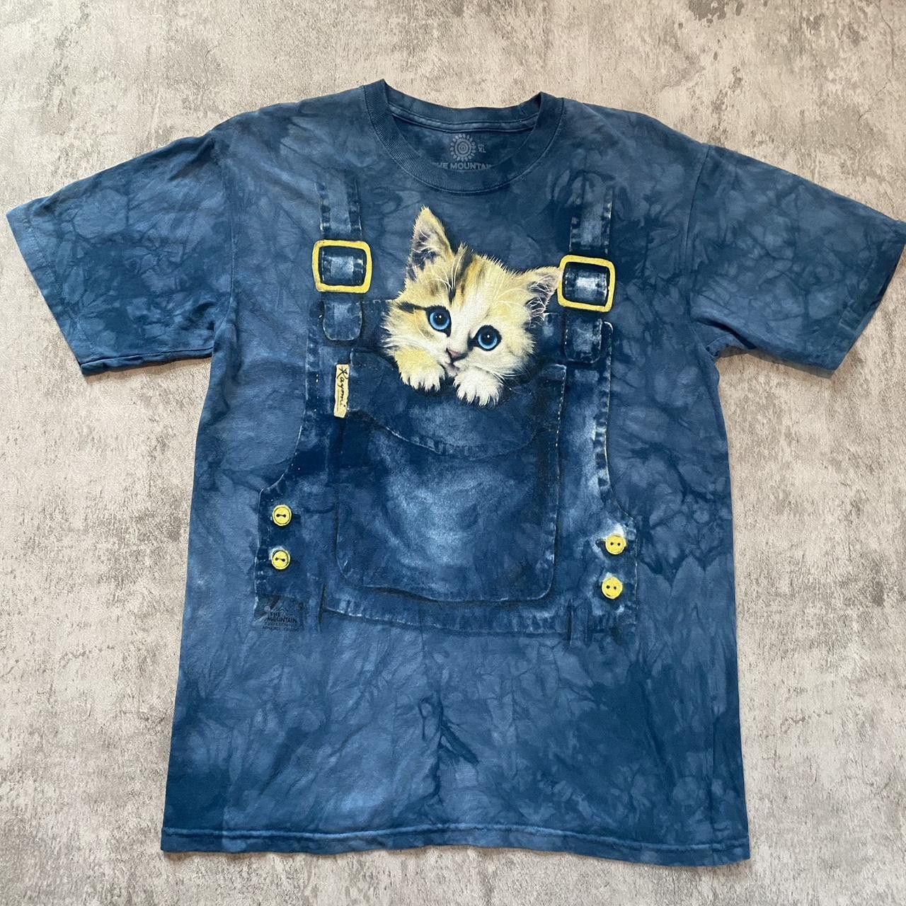 The Mountain Blue tie dye graphic tee with kitten in overalls design Size US S / EU 44-46 / 1 - 1 Thumbnail