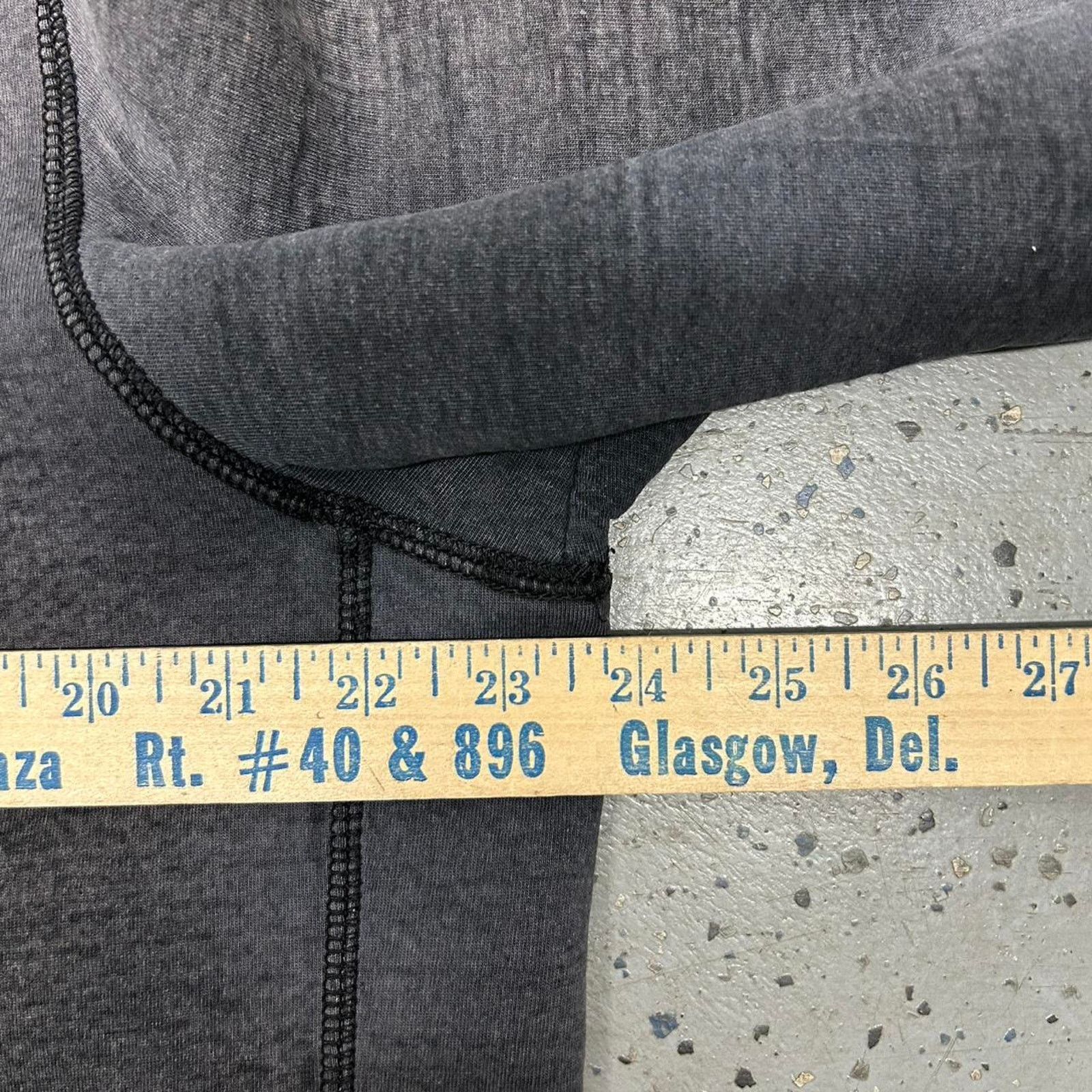Other VTG/Y2K Super Thrashed/Distressed Faded Sherpa Zip Up Hoodie Size US XL / EU 56 / 4 - 3 Thumbnail