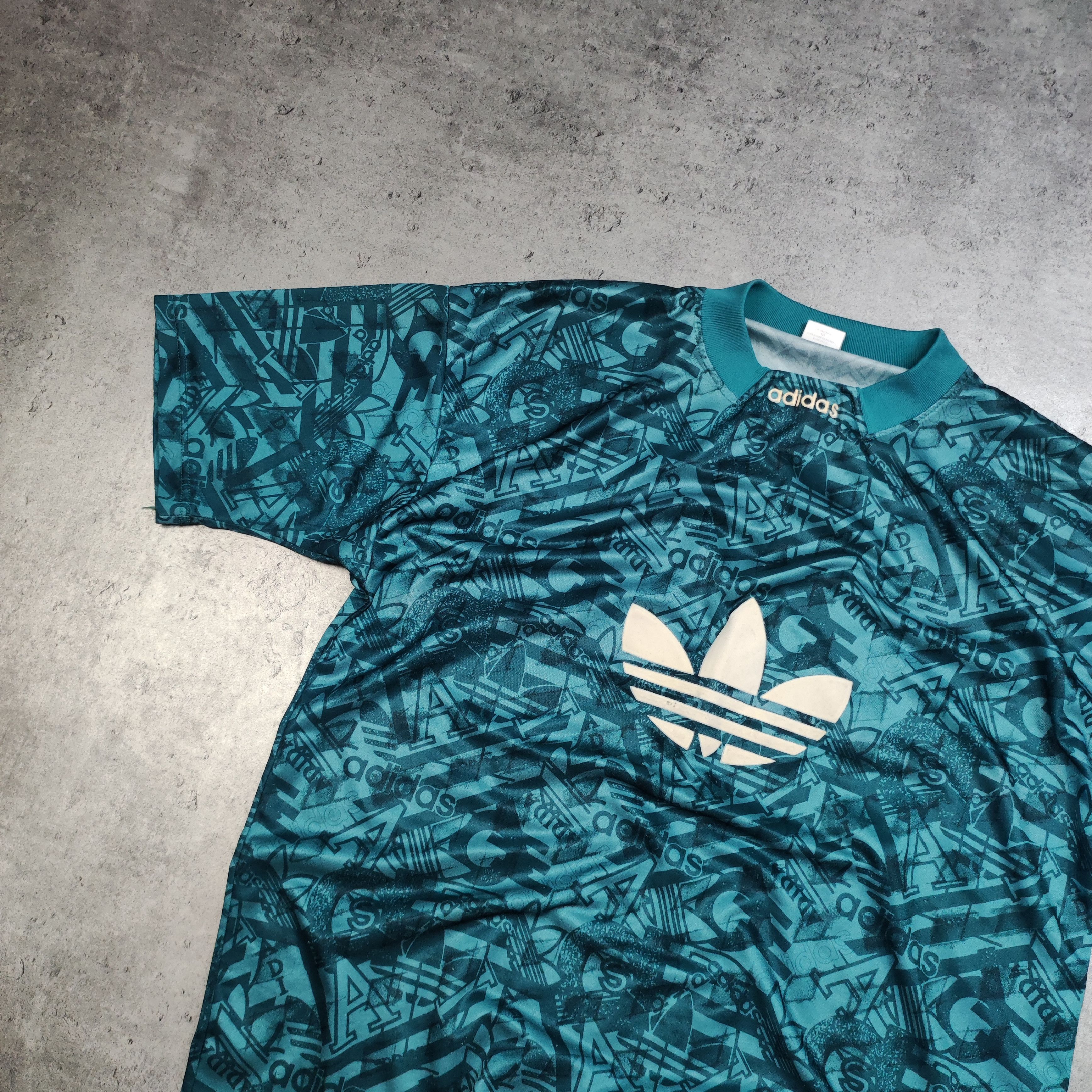Adidas × Vintage Vintage RARE 90s Adidas Originals Big Logo Football Jersey Size US L / EU 52-54 / 3 - 3 Thumbnail