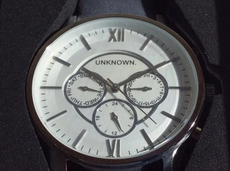 Designer Unknown men's white dial leather strap watch Size ONE SIZE - 3 Thumbnail