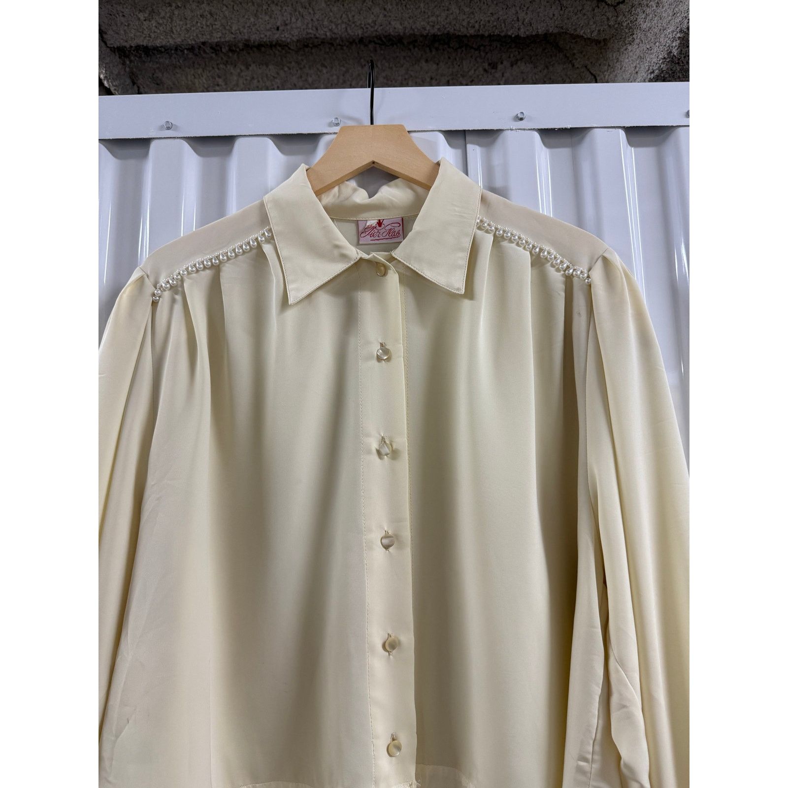 Vintage Vintage European 1970's Women's Pearl Blouse - True Vintage Size L / US 10 / IT 46 - 5 Thumbnail