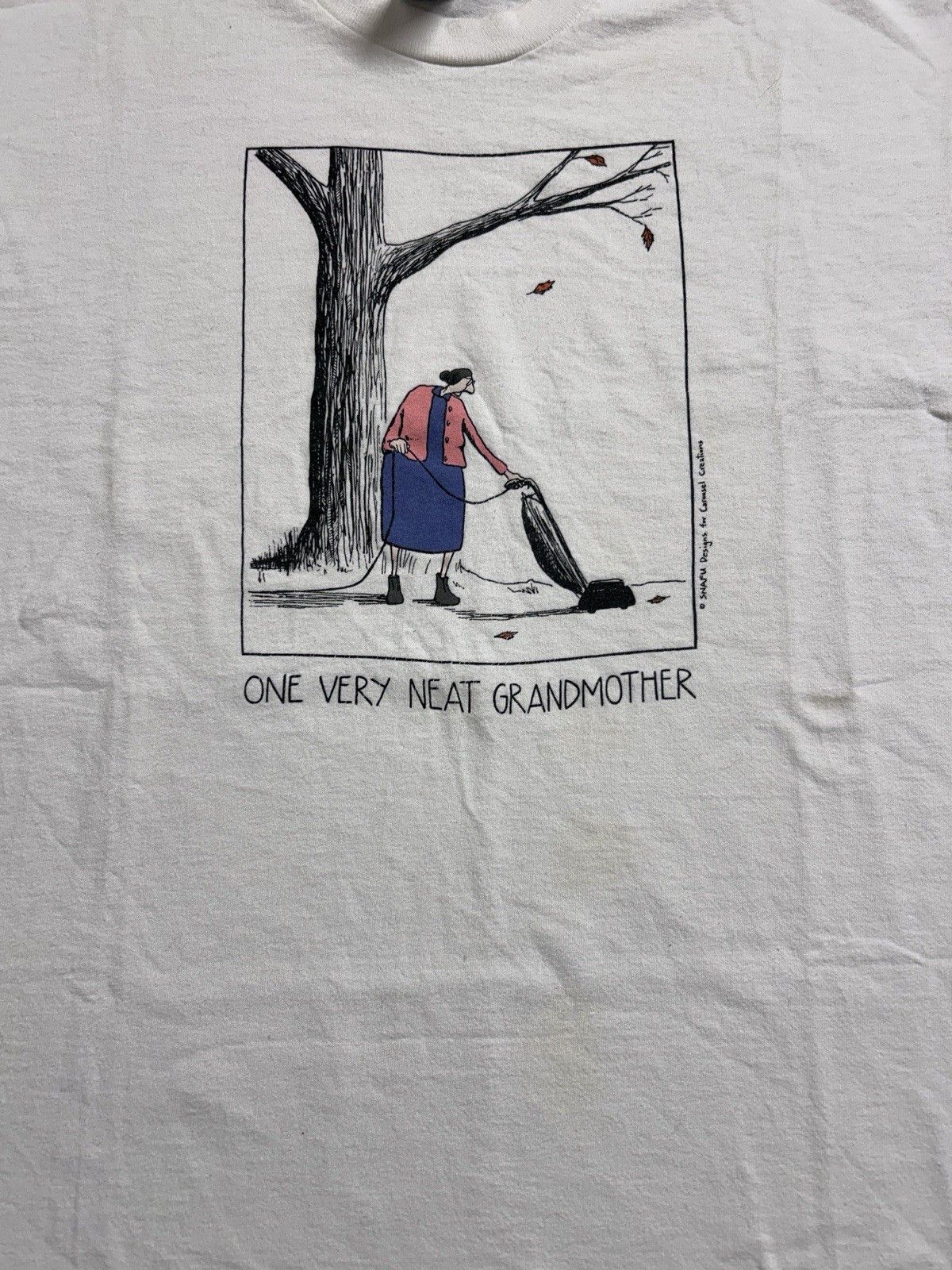 Fruit Of The Loom Vintage 90’s One Very Neat Grandma Art Snafu Design T-Shirt Size US L / EU 52-54 / 3 - 2 Thumbnail
