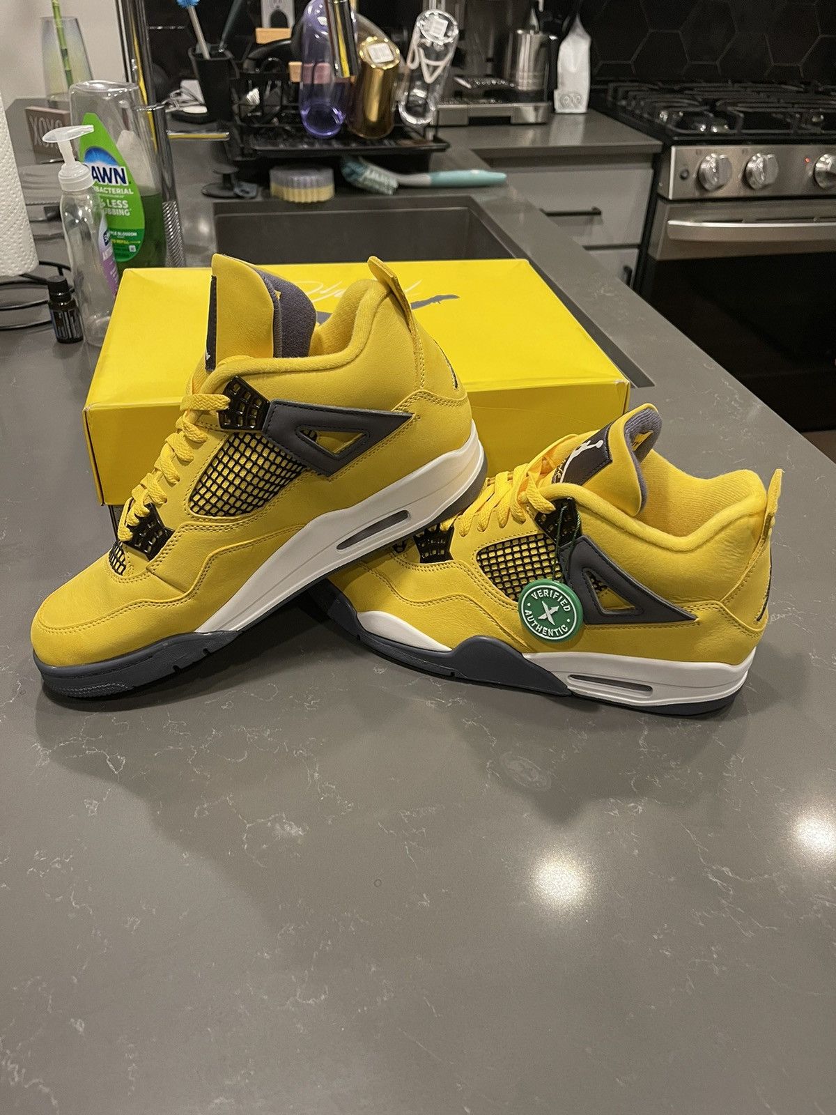 Jordan Brand Jordan 4 Retro Lightning (2021) Size US 10.5 / EU 43-44 - 11 Thumbnail
