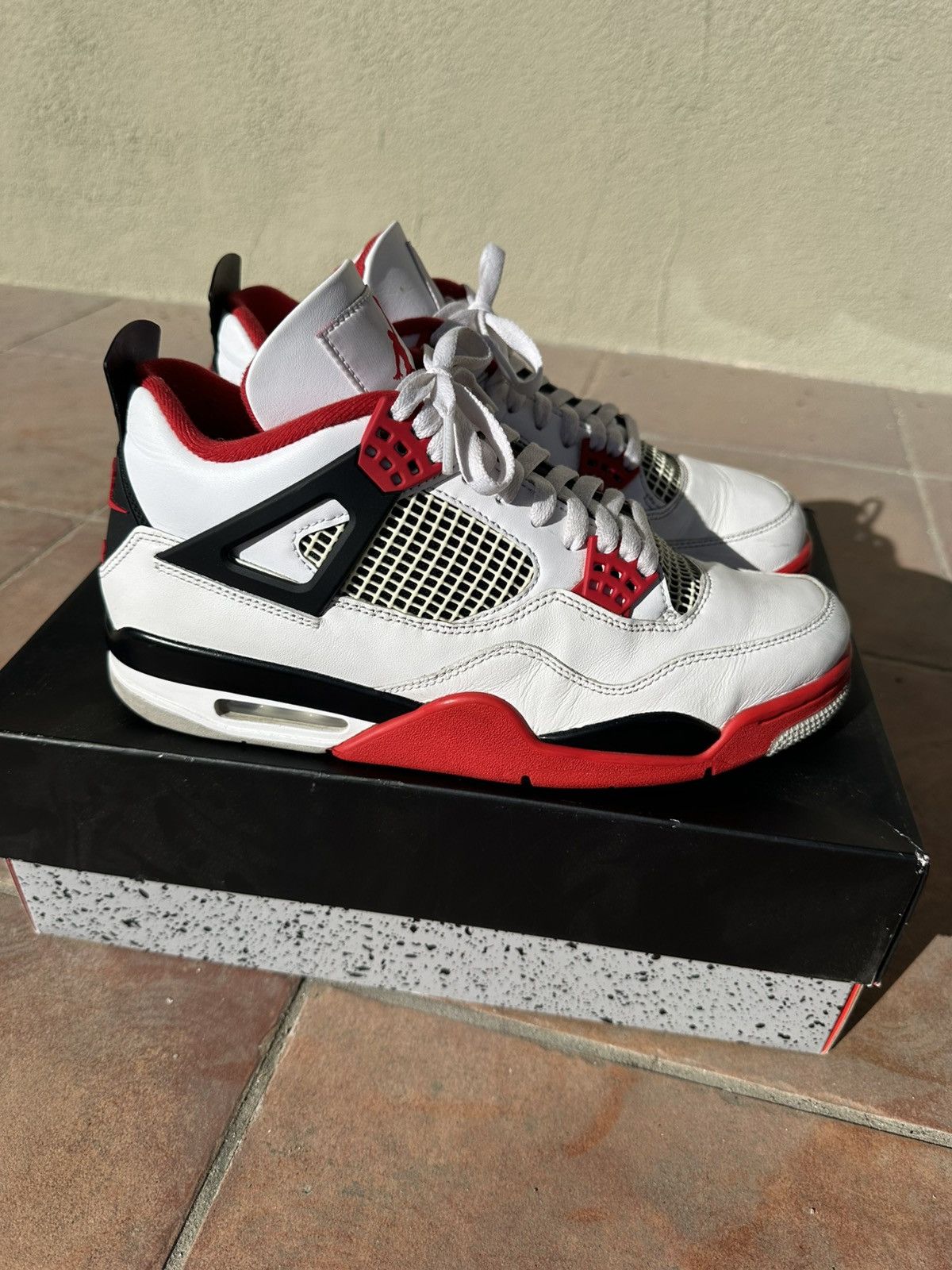 Jordan Brand Air Jordan 4 Retro Fire Red (2020) Size US 10 / EU 43 - 4 Thumbnail