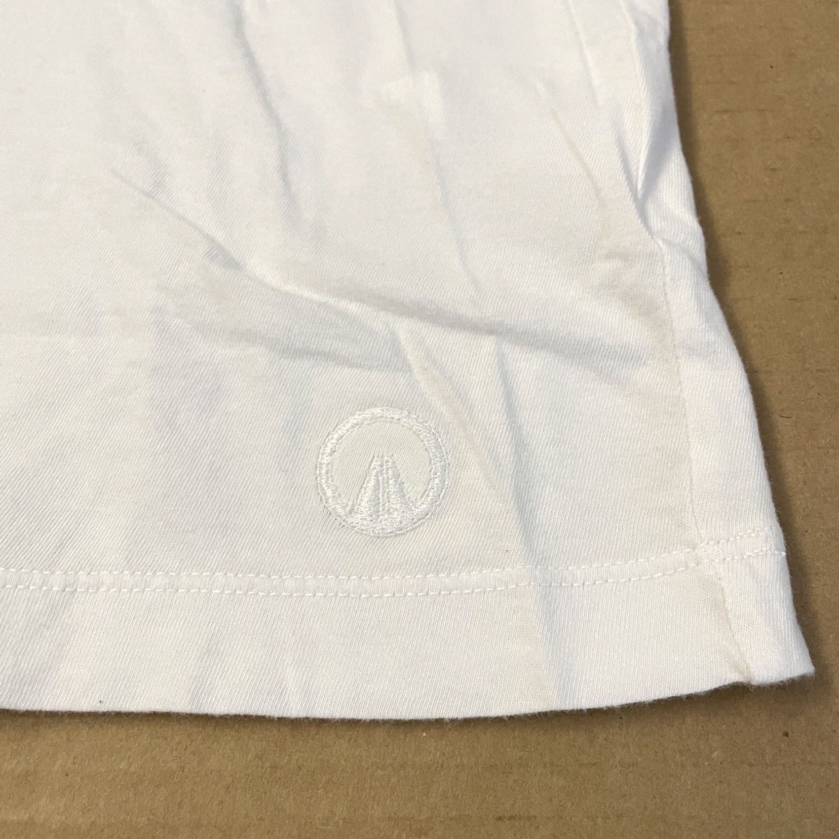 Vintage Unknwn Miami Shirt Adult Small White Lebron James Embroidered Short Sleeve Mens Crew Neck Cotton Knit T-Shirt Vintage? No (adjusted safer): Size US S / EU 44-46 / 1 - 5 Thumbnail
