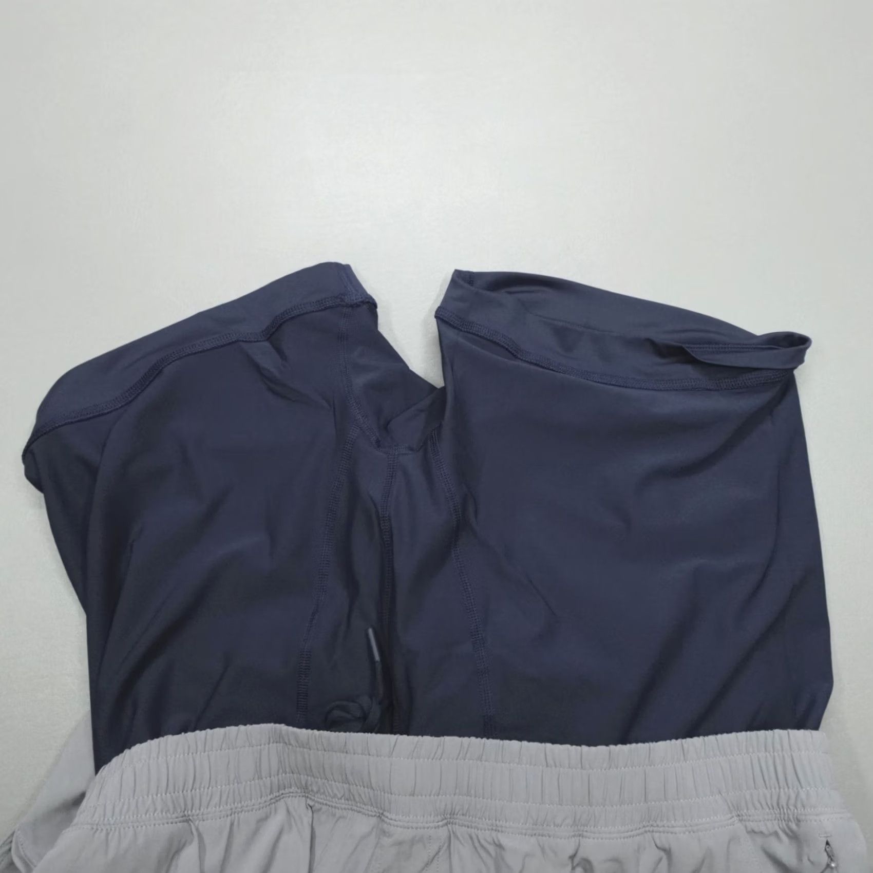 Rhone Rhone Mako Lined Performance Shorts Men's 2XL 7" Inseam Grey Stretch Casual Sport Beach Outdoor Slashed Pockets Athletic Logo Size US 39 - 5 Thumbnail