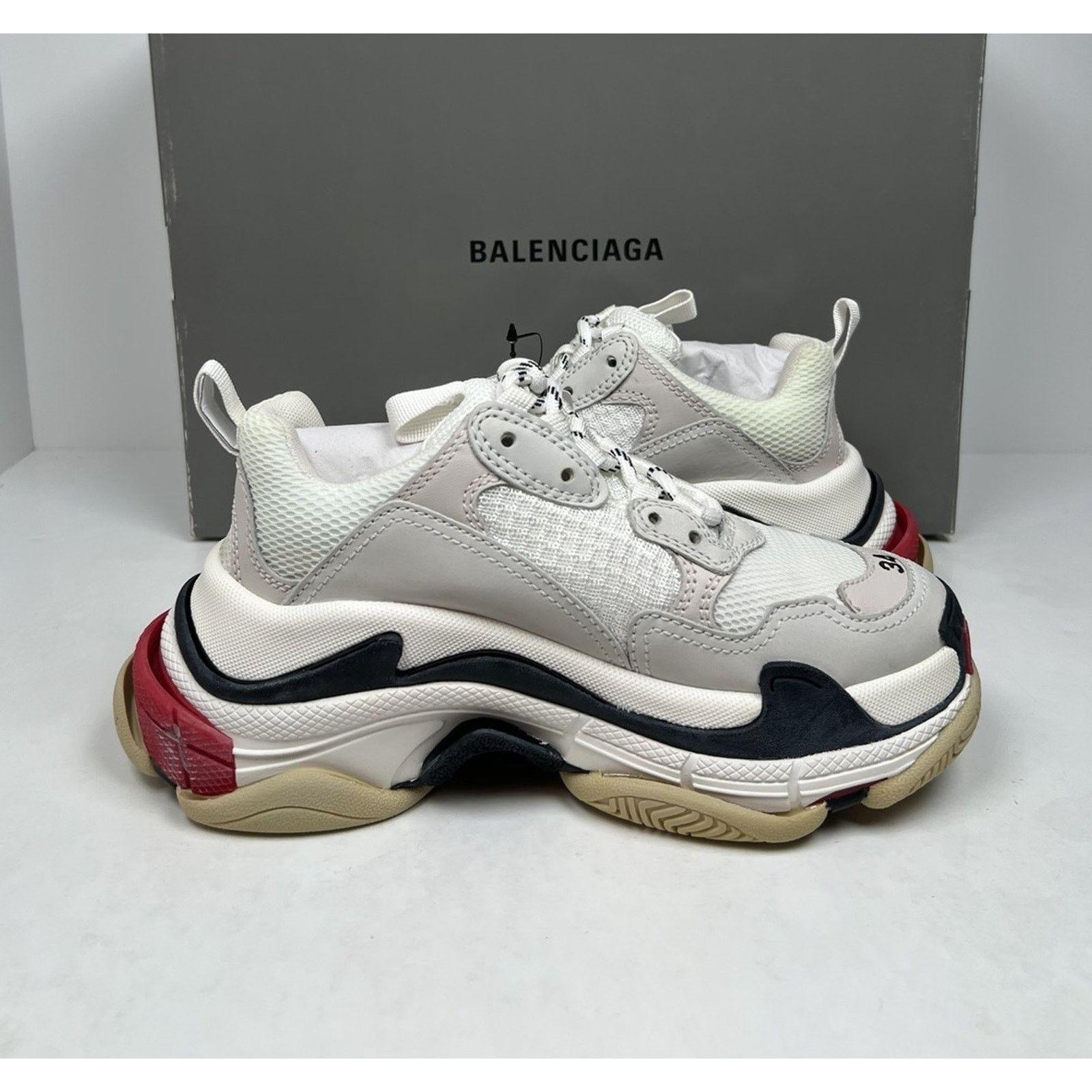 Balenciaga Size 34EU/4W - Balenciaga Triple S Distressed White NEW Size US 4 / IT 34 - 4 Thumbnail
