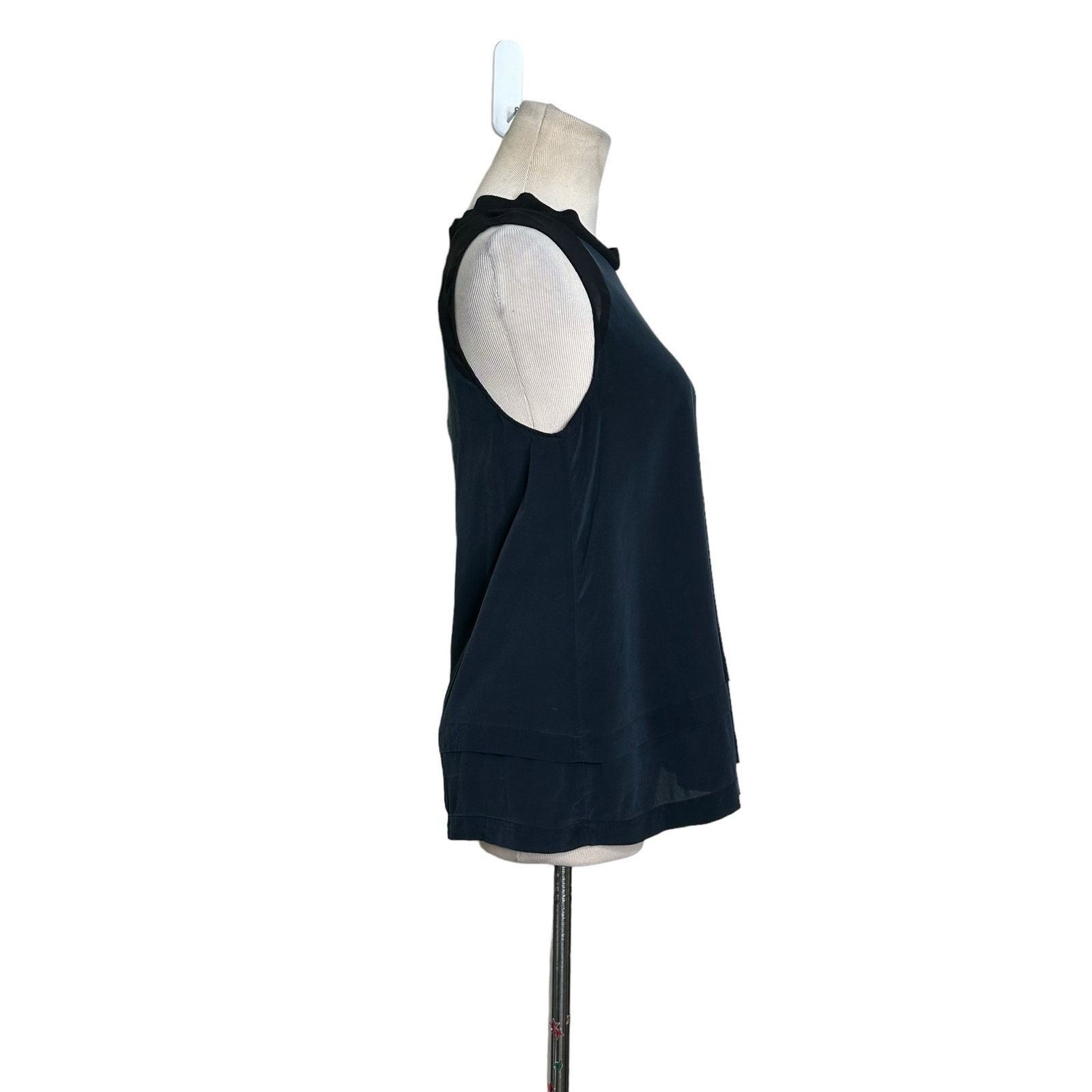 Madewell Madewell black silk sleeveless blouse size small Size S / US 4 / IT 40 - 7 Thumbnail