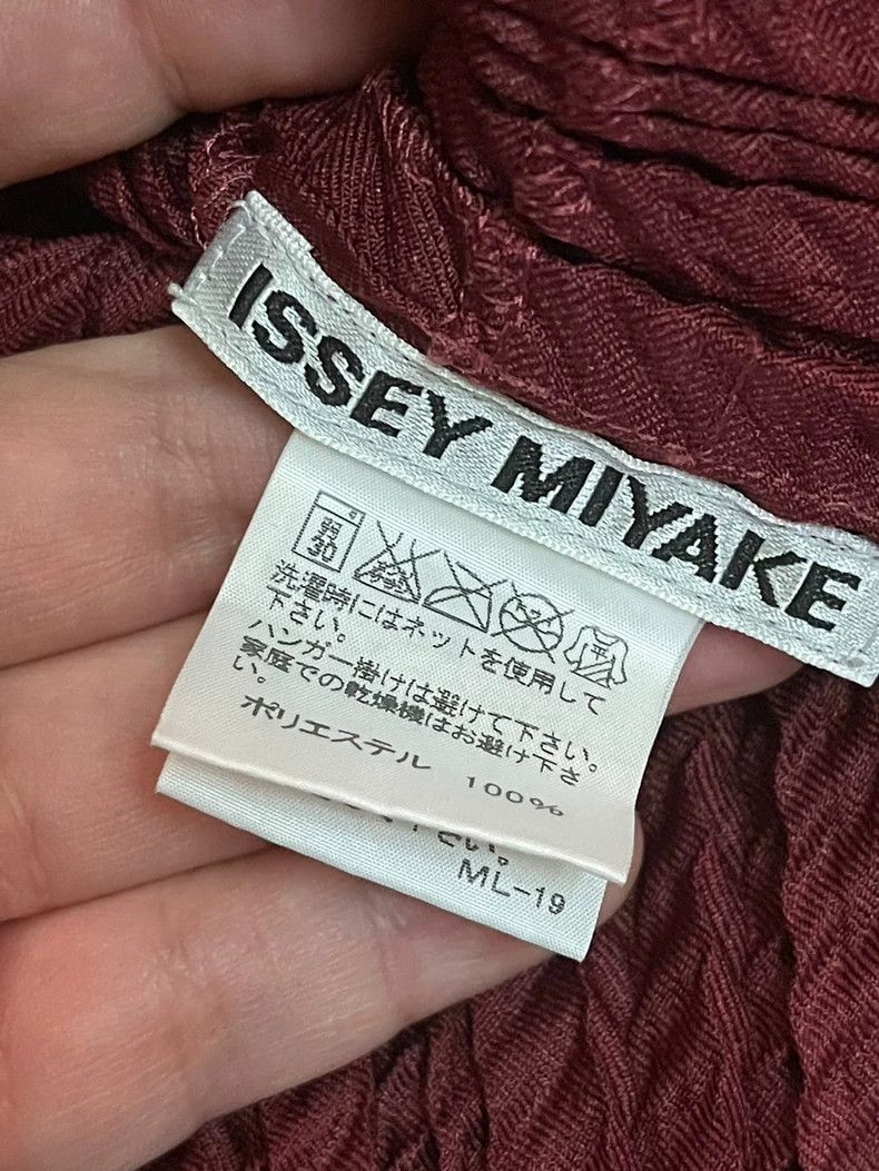 Issey Miyake Issey Miyake size:2 Wine red main line coat Size XS / US 0-2 / IT 36-38 - 3 Thumbnail