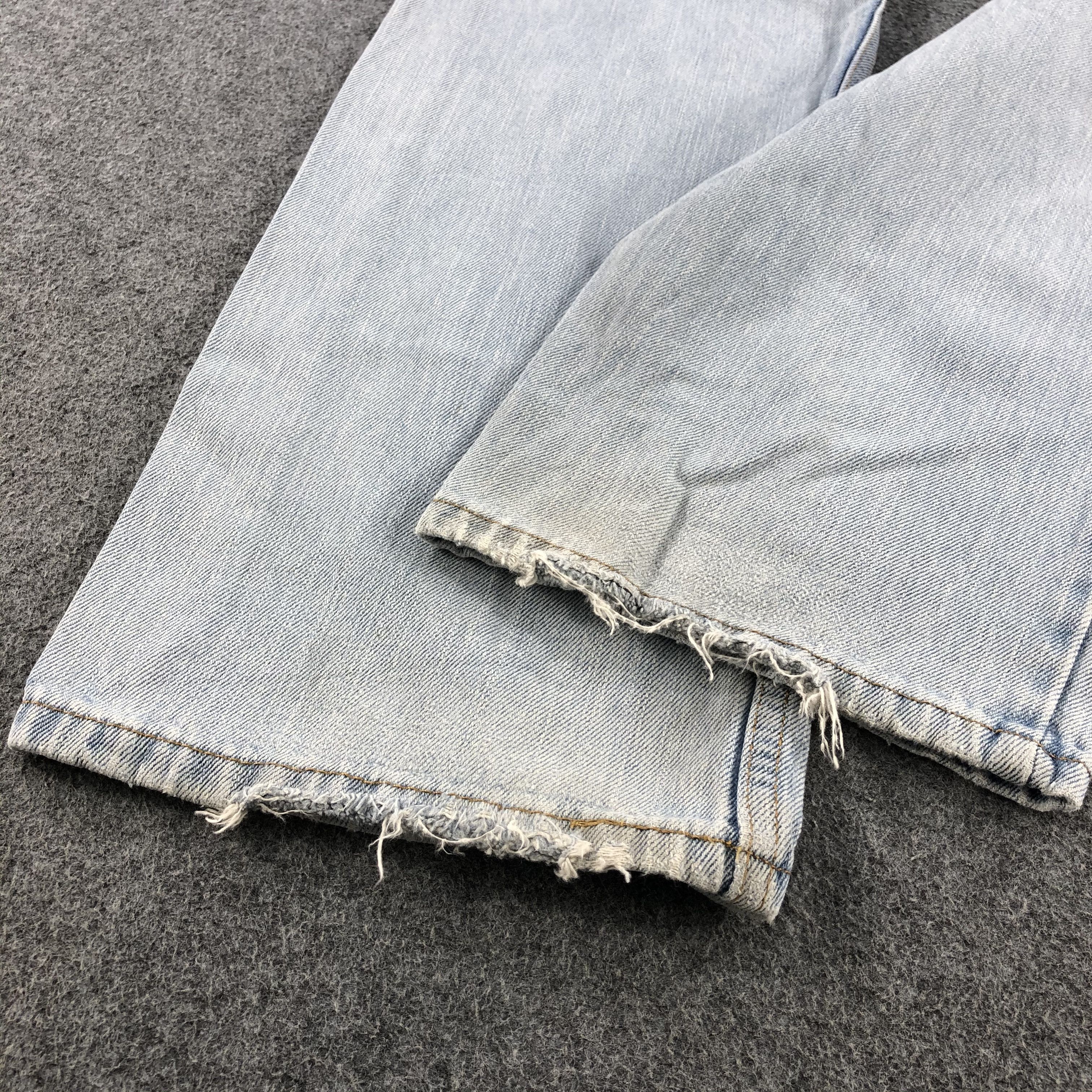 Levi's Vintage Light Wash Levis 505 Jeans- J1305 Size US 34 / EU 50 - 6 Thumbnail