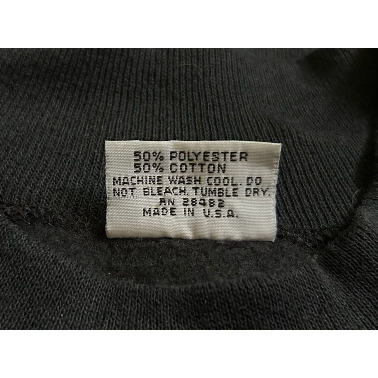 Vintage VINTAGE Fun Stuff NY Sweatshirt Shirt Mens 90s Winter Black Crew Neck Deadstock USA Made Size US M / EU 48-50 / 2 - 5 Thumbnail