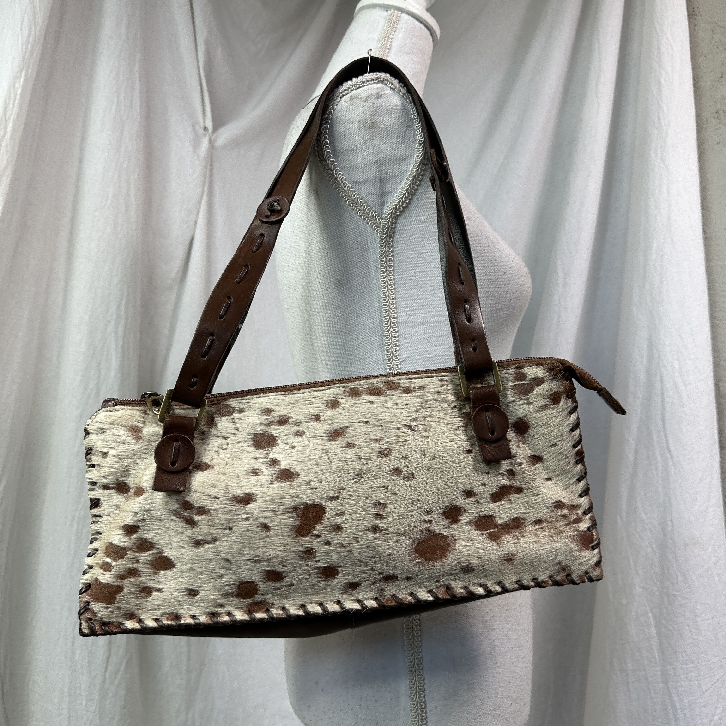 Vintage Vintage Avant Garde Leather Cowhide Baguette Bag Y2K Size ONE SIZE - 9 Thumbnail