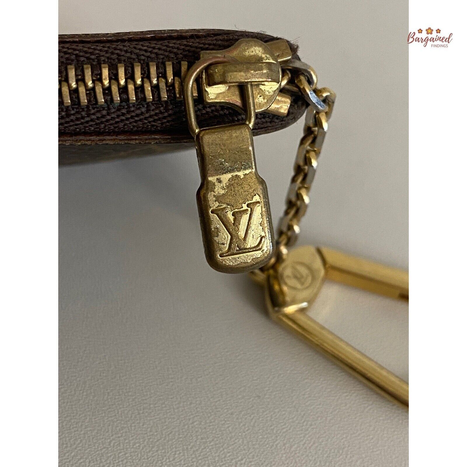 Louis Vuitton Louis Vuitton Vintage Monogram Canvas Leather Coin Key Pouch Size ONE SIZE - 6 Thumbnail