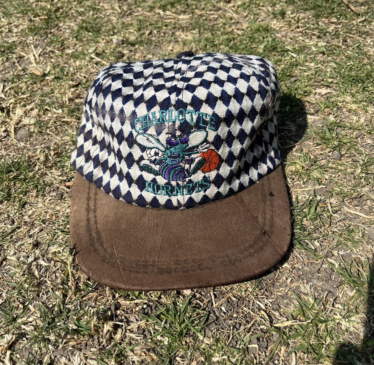 NBA Vintage Hornets Hat Size ONE SIZE - 1 Thumbnail