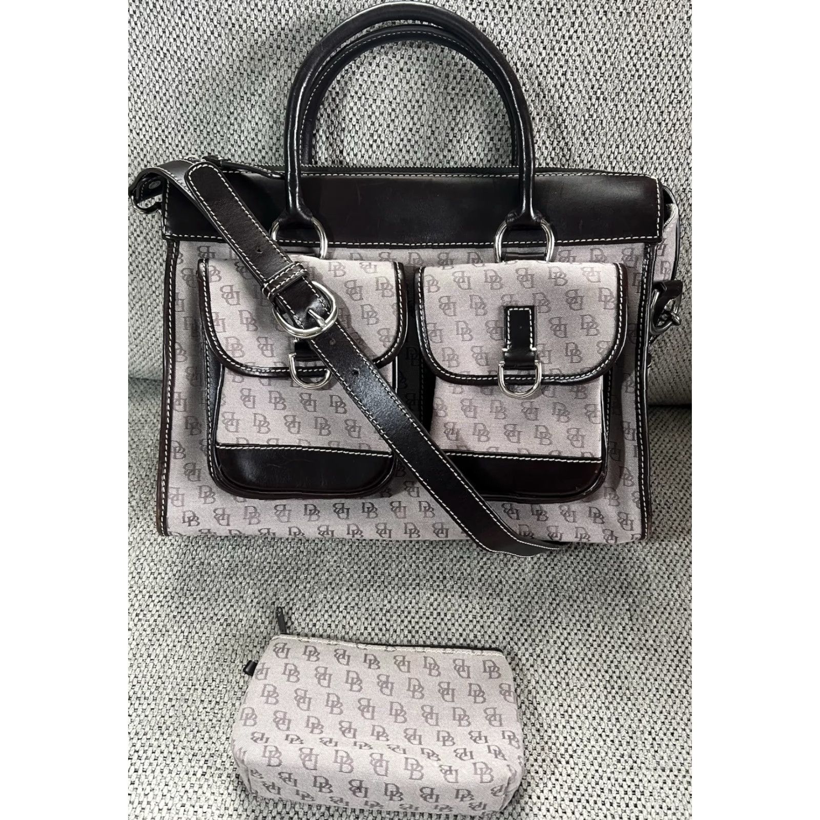 Dooney & Bourke Dooney & Bourke Leather Satchel/Top Handle Bag Crossbody Purse with Removable Strap Black Leather Pockets Silver Hardware Women's Bag 13.75”x10”x4.5” Size ONE SIZE - 2 Thumbnail