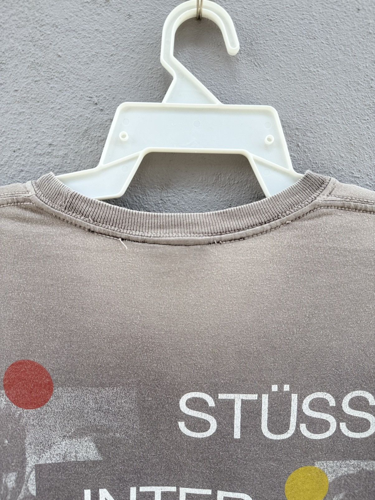 Stussy Thrashed Stussy International Design Corporation Sun Faded T Size US M / EU 48-50 / 2 - 6 Thumbnail