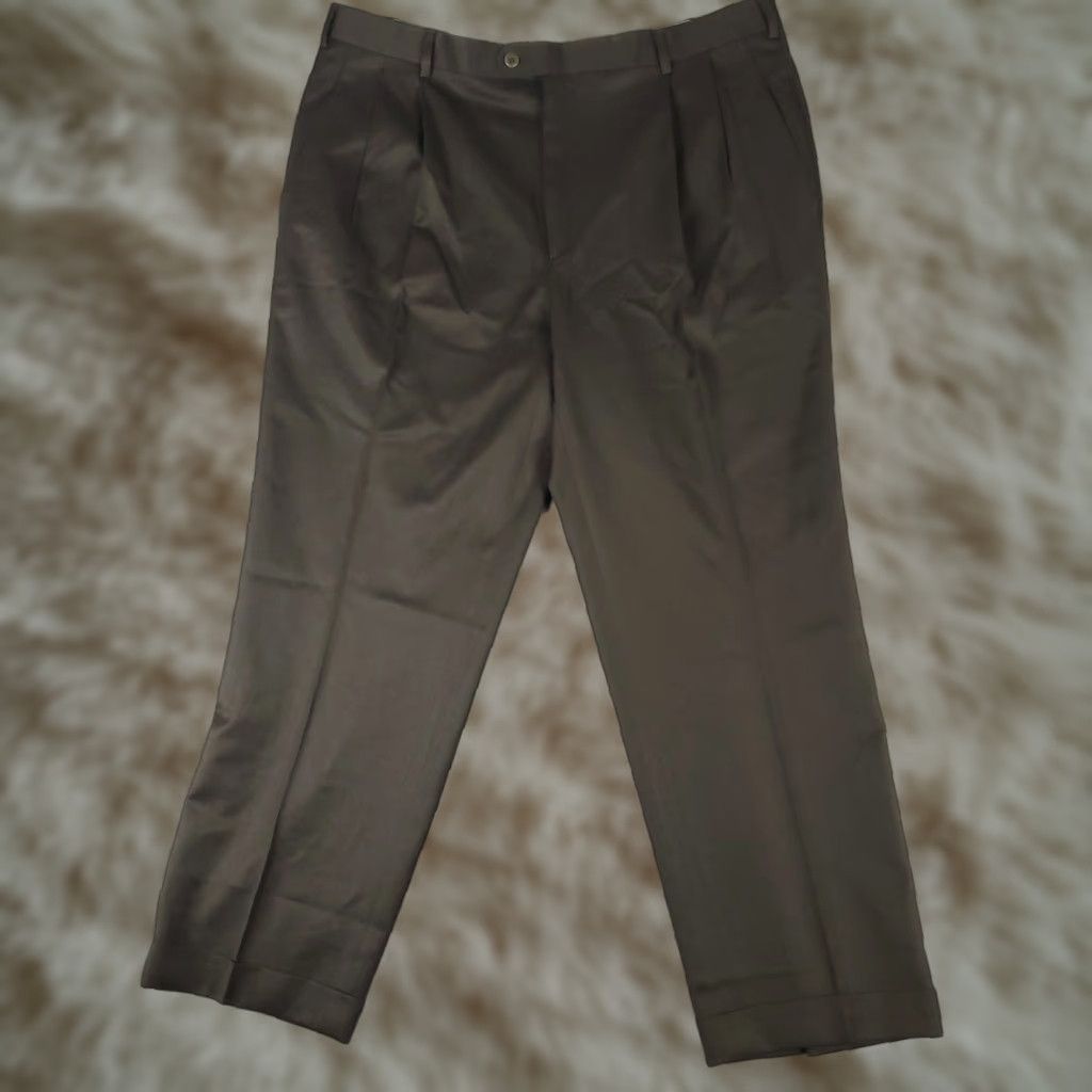 Zanella VINTAGE Zanella Pants Mens 38x29 Brown Wool Pleated Slacks Chinos Trousers Slim/Regular Fit Adult Regular 38 Brown100% Wool 70s? Size US 38 / EU 54 - 1 Thumbnail