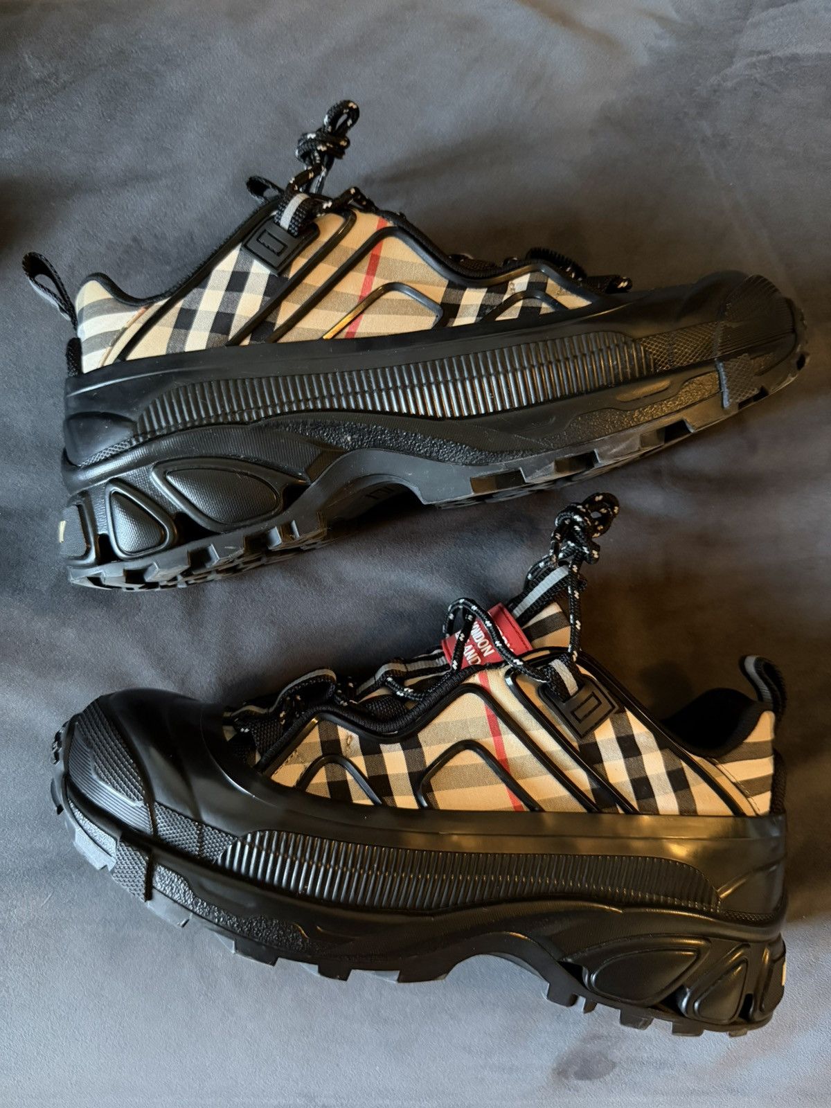 size 11 /EU 44 Burberry Arthur Lace Black Brown Sneakers Leather Big Laces s-l1200.jpg main image 3