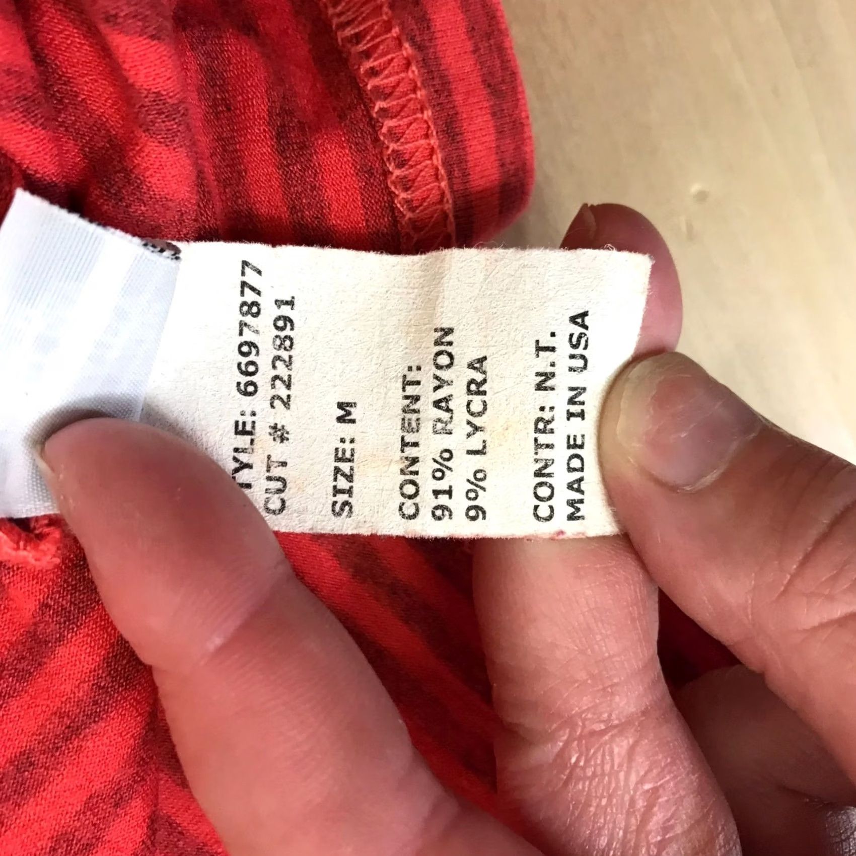Vintage CUT-LOOSE WOMEN'S M RED LONG SLEEVE ROUND NECK RAYON BLEND TOP Size M / US 6-8 / IT 42-44 - 8 Thumbnail