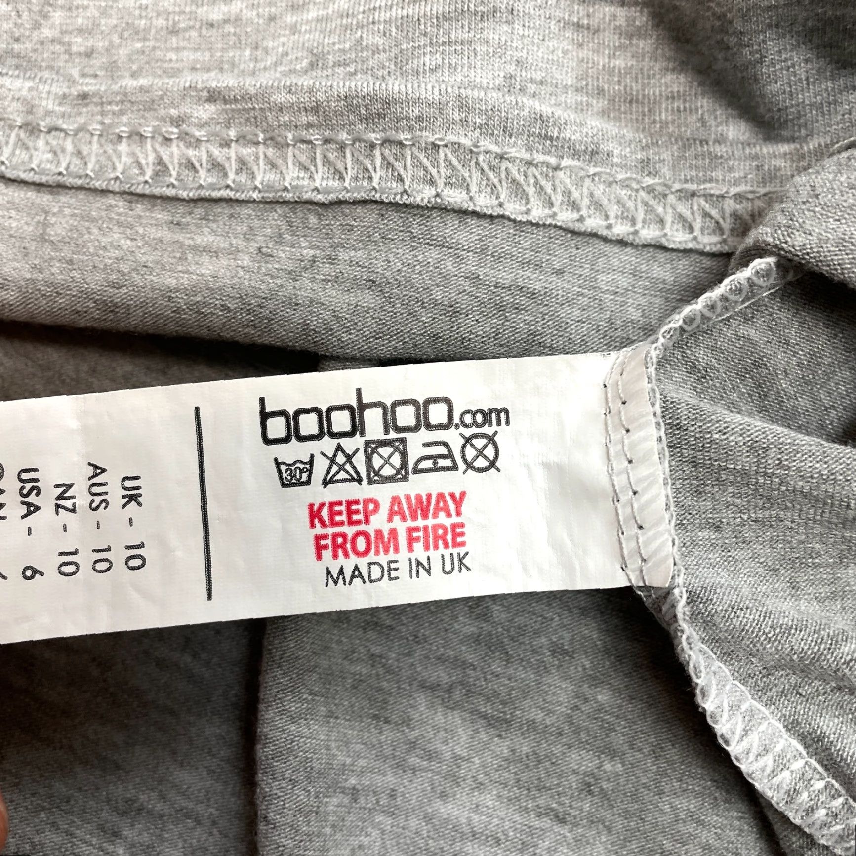 Boohoo VINTAGE Boohoo Blouse Shirt Womens 6 Gray Long Sleeve Wide Boat Neck Rayon Spandex Jersey Top Casual Shirt Womens Regular Size 6 Gray Size M / US 6-8 / IT 42-44 - 6 Thumbnail