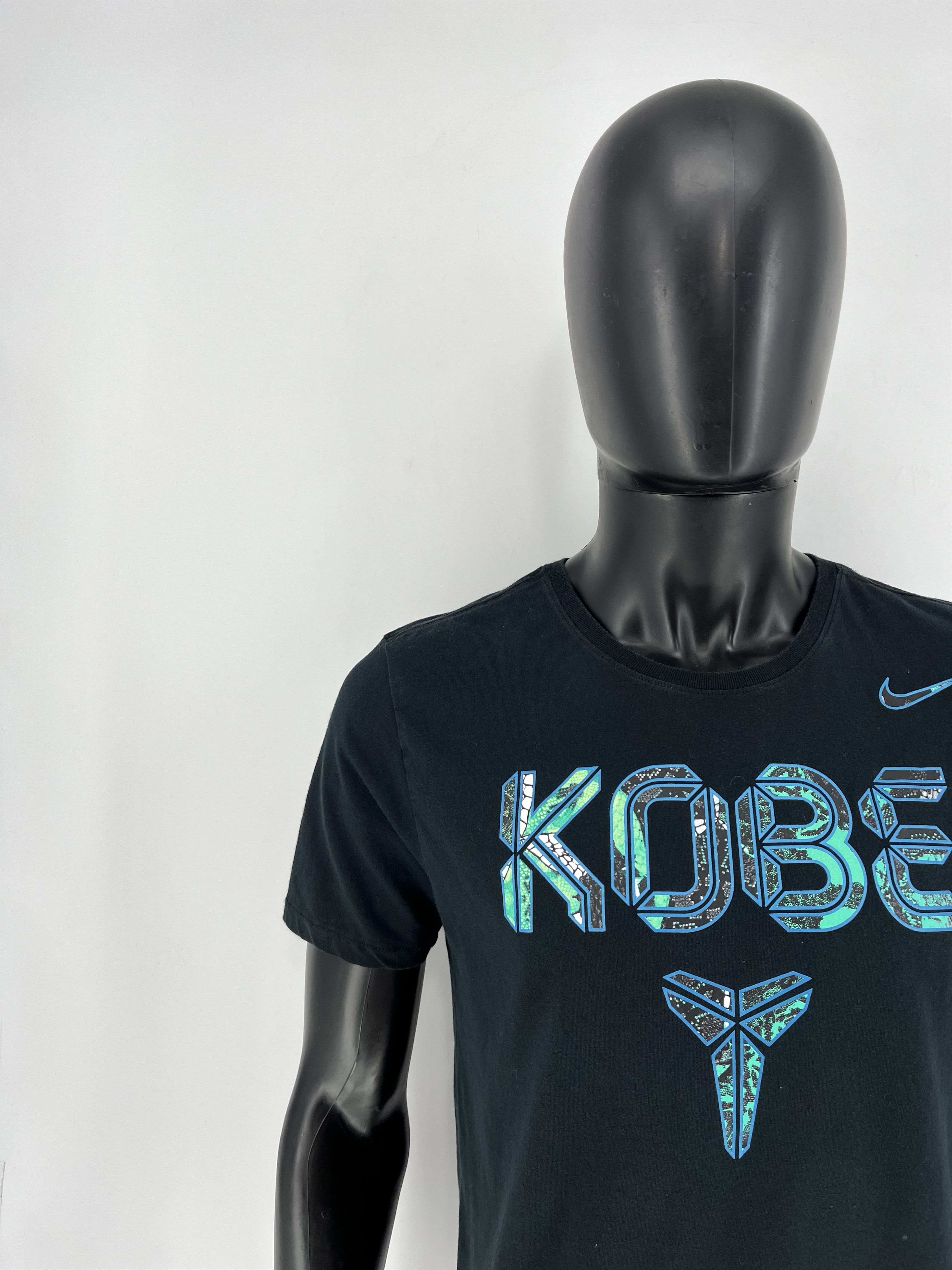 Nike Y2K Nike Kobe Bryant Mamba Dri Fit Tee Streetwear Style Size US M / EU 48-50 / 2 - 6 Thumbnail