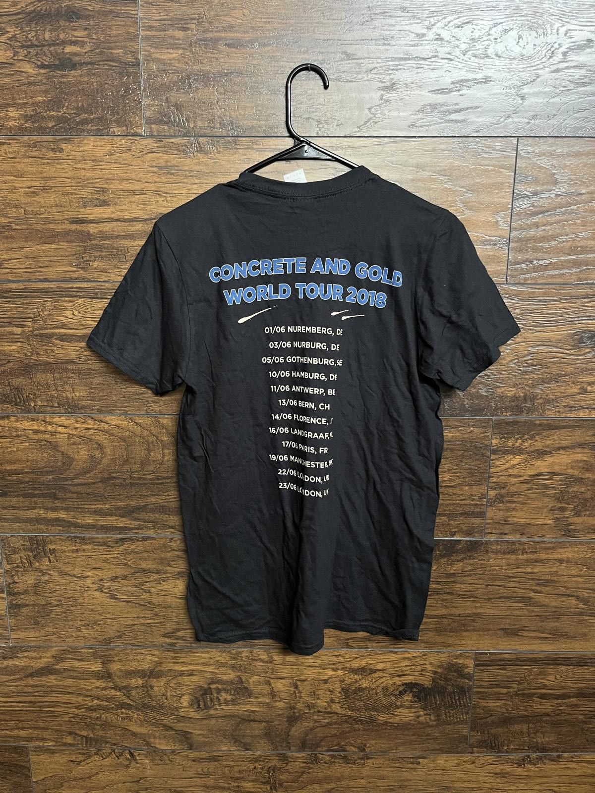 Designer Foo Fighters T-shirt Concrete Gold World Tour 2018 S Size US S / EU 44-46 / 1 - 2 Thumbnail