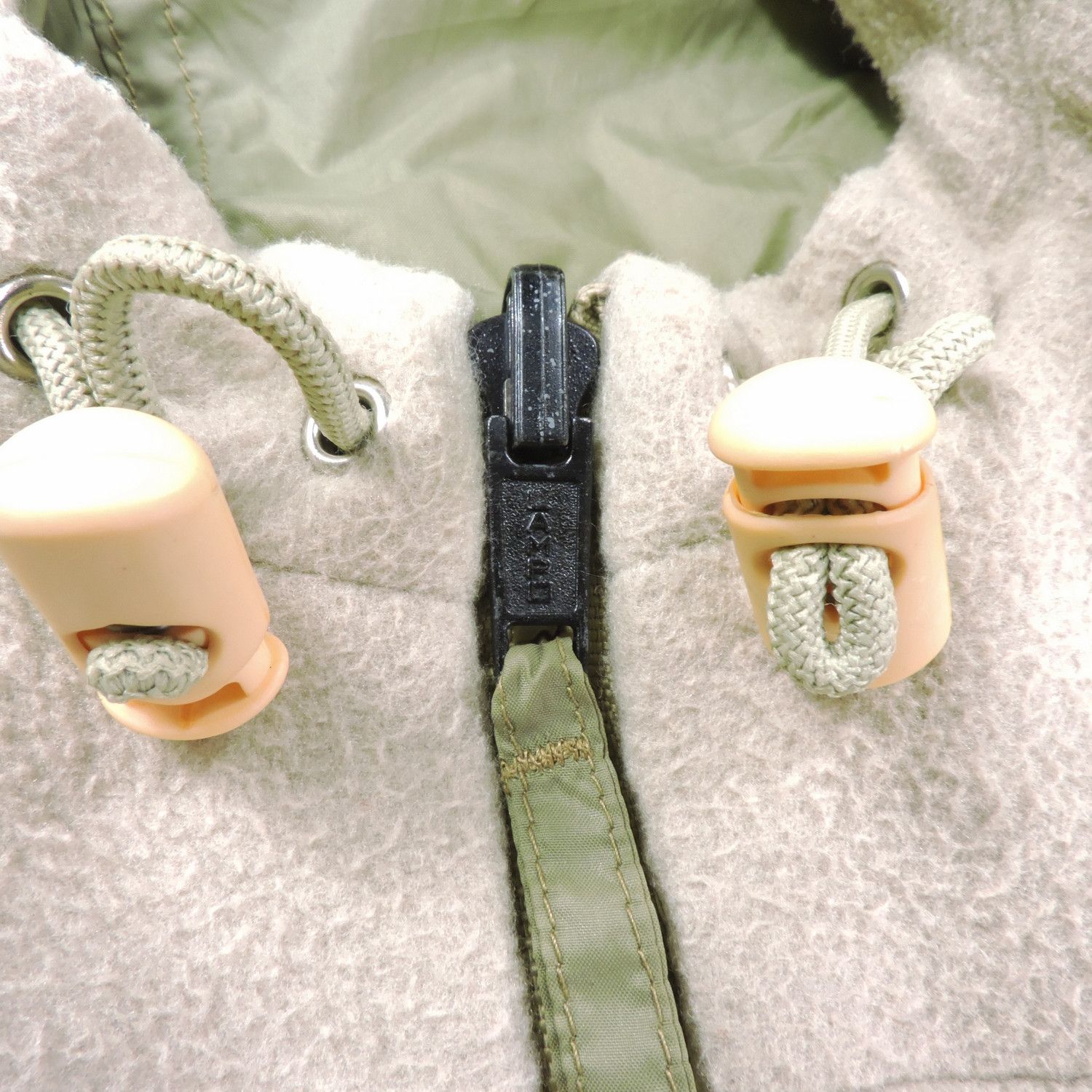 Moncler 90’S MONCLER HUSKY REVERSIBLE LIGHT GREEN FLEECE JACKET Size US S / EU 44-46 / 1 - 10 Thumbnail